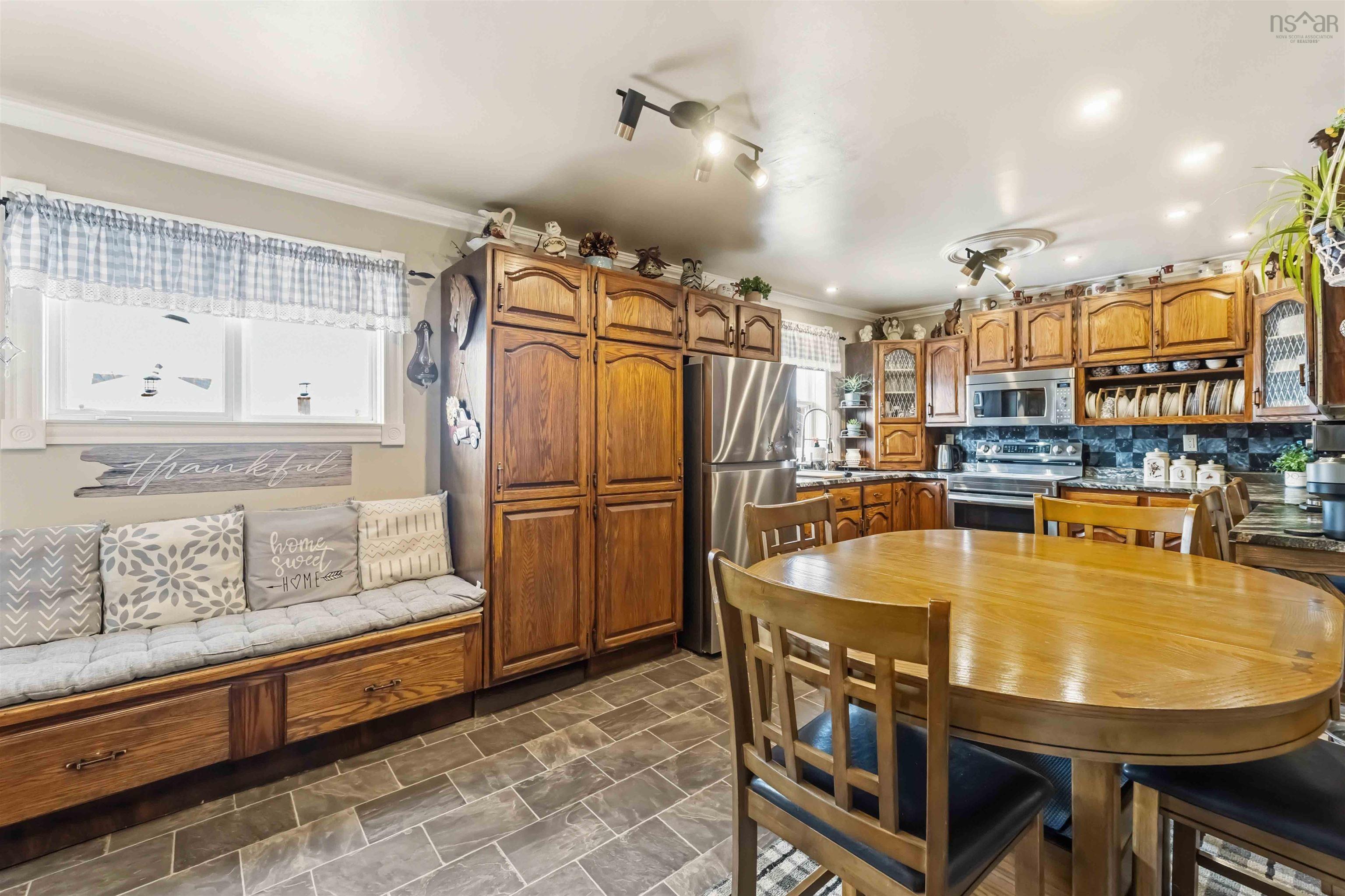 $779,900.00: 251 Ben Jackson Road, Hants Border