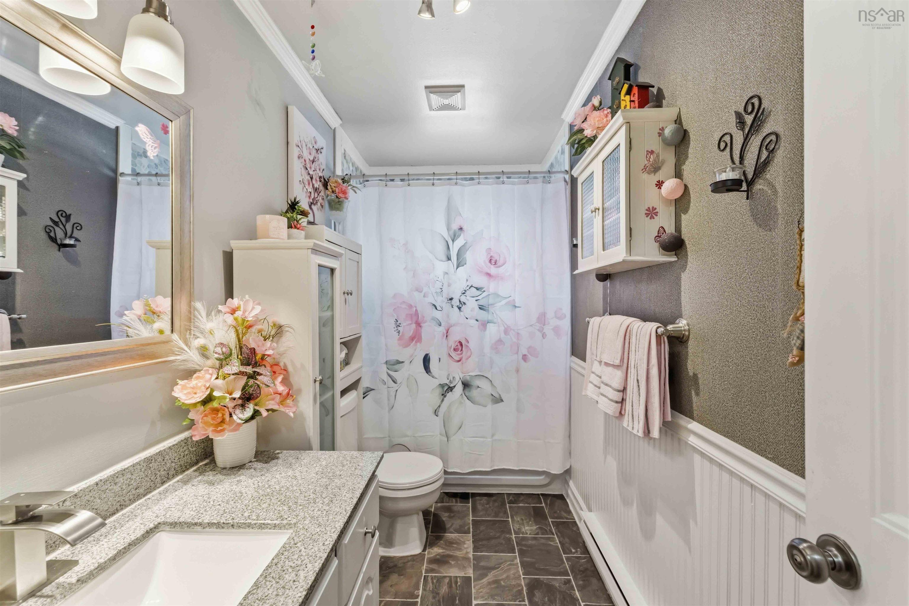 $779,900.00: 251 Ben Jackson Road, Hants Border