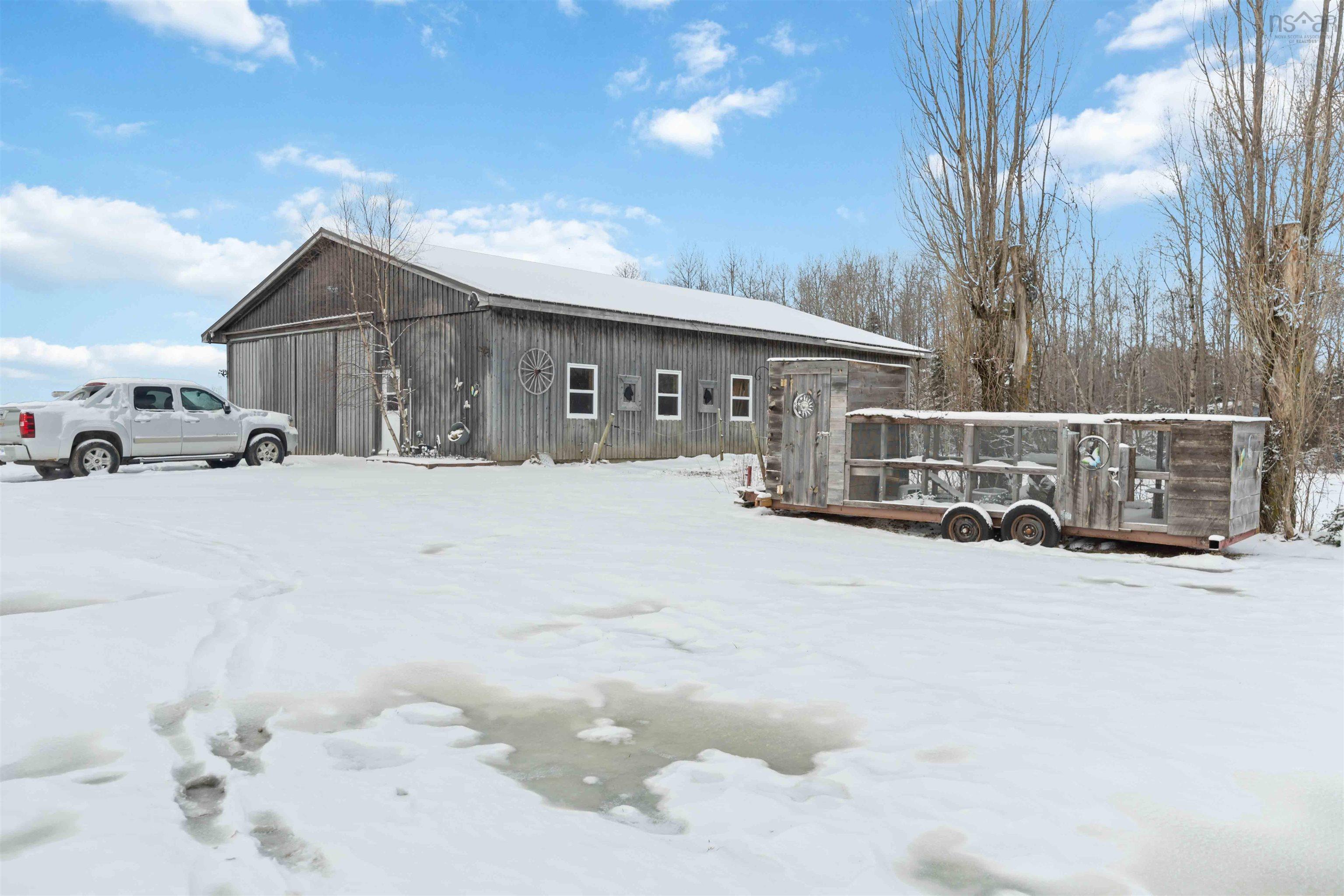 $779,900.00: 251 Ben Jackson Road, Hants Border