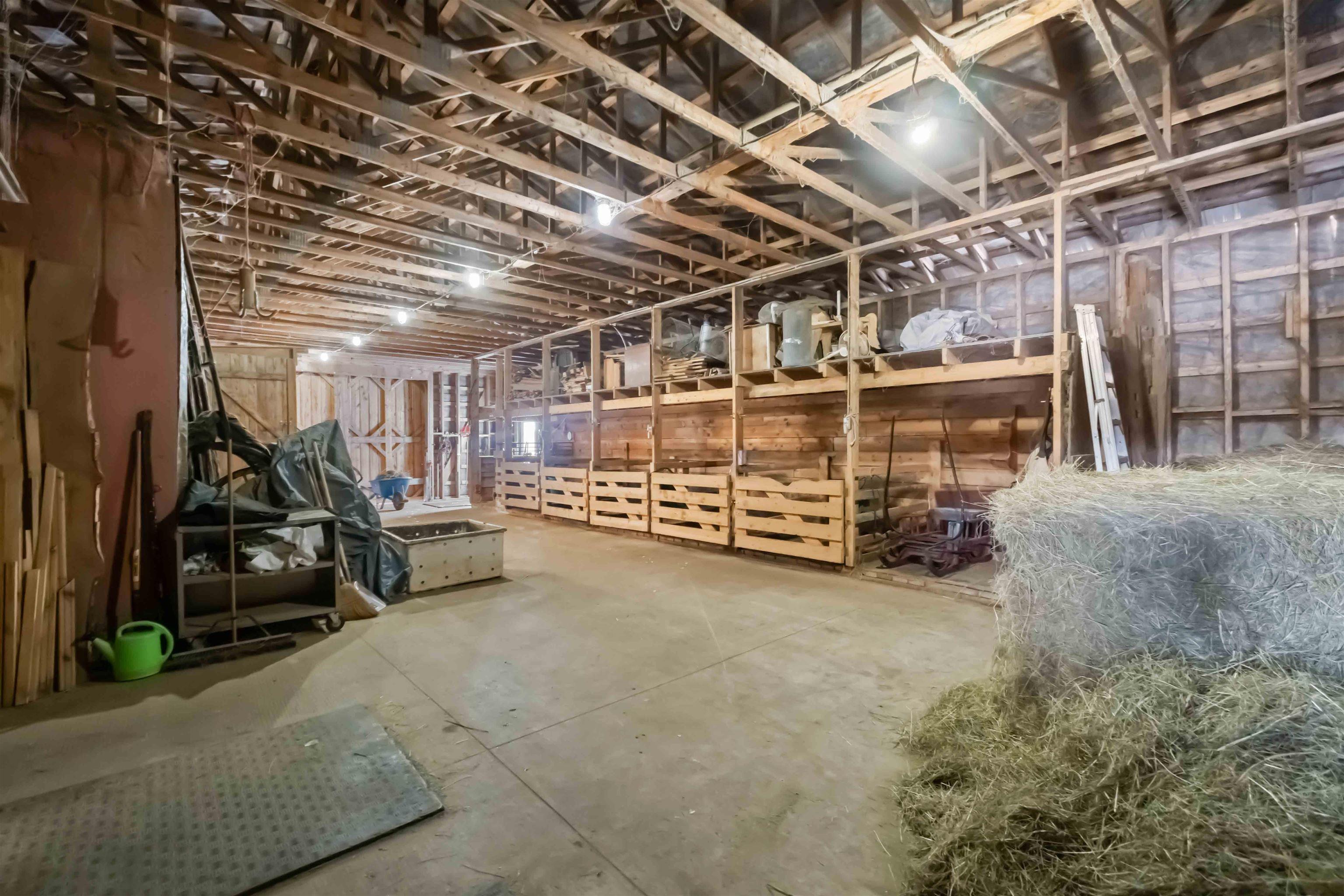 $779,900.00: 251 Ben Jackson Road, Hants Border