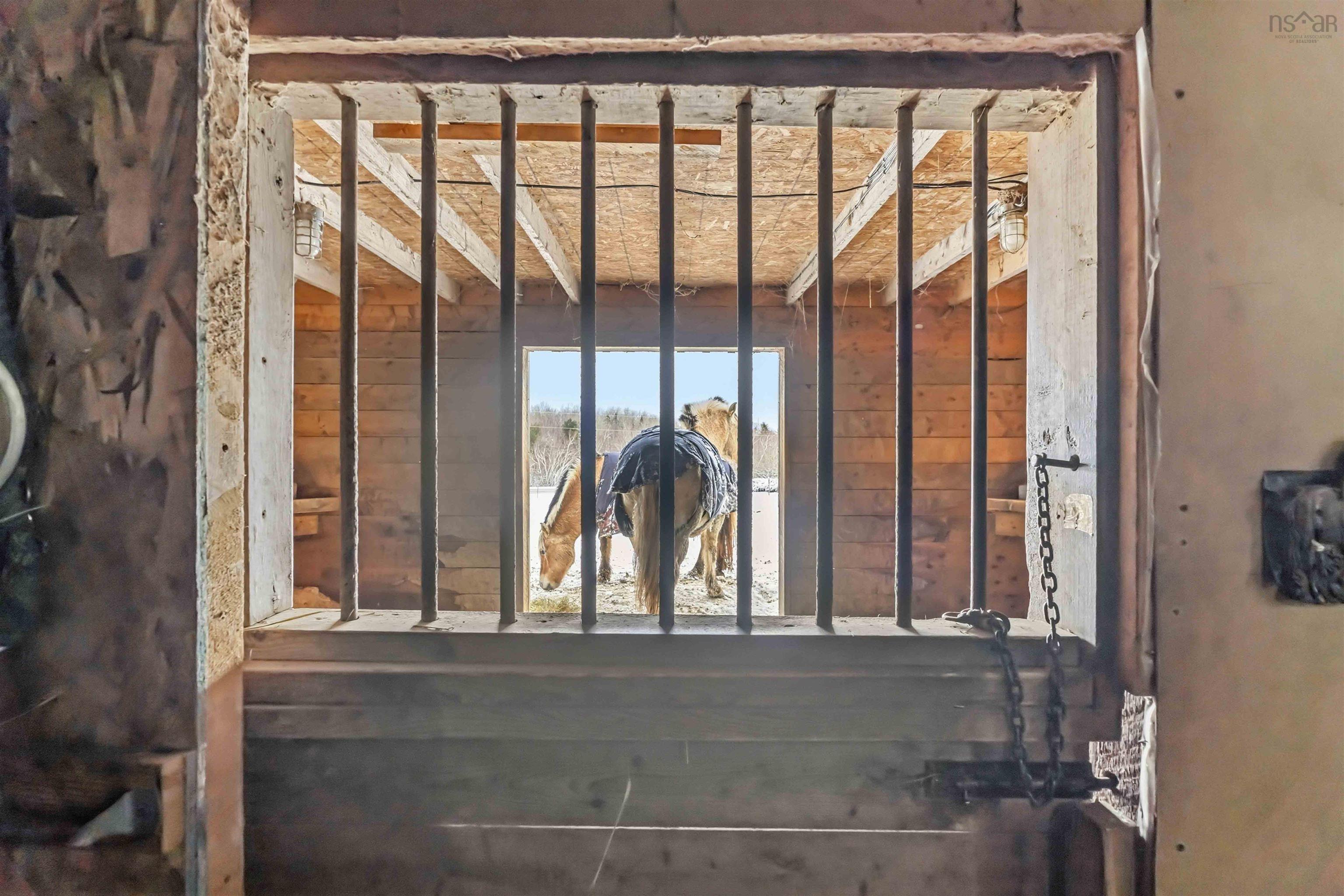 $779,900.00: 251 Ben Jackson Road, Hants Border