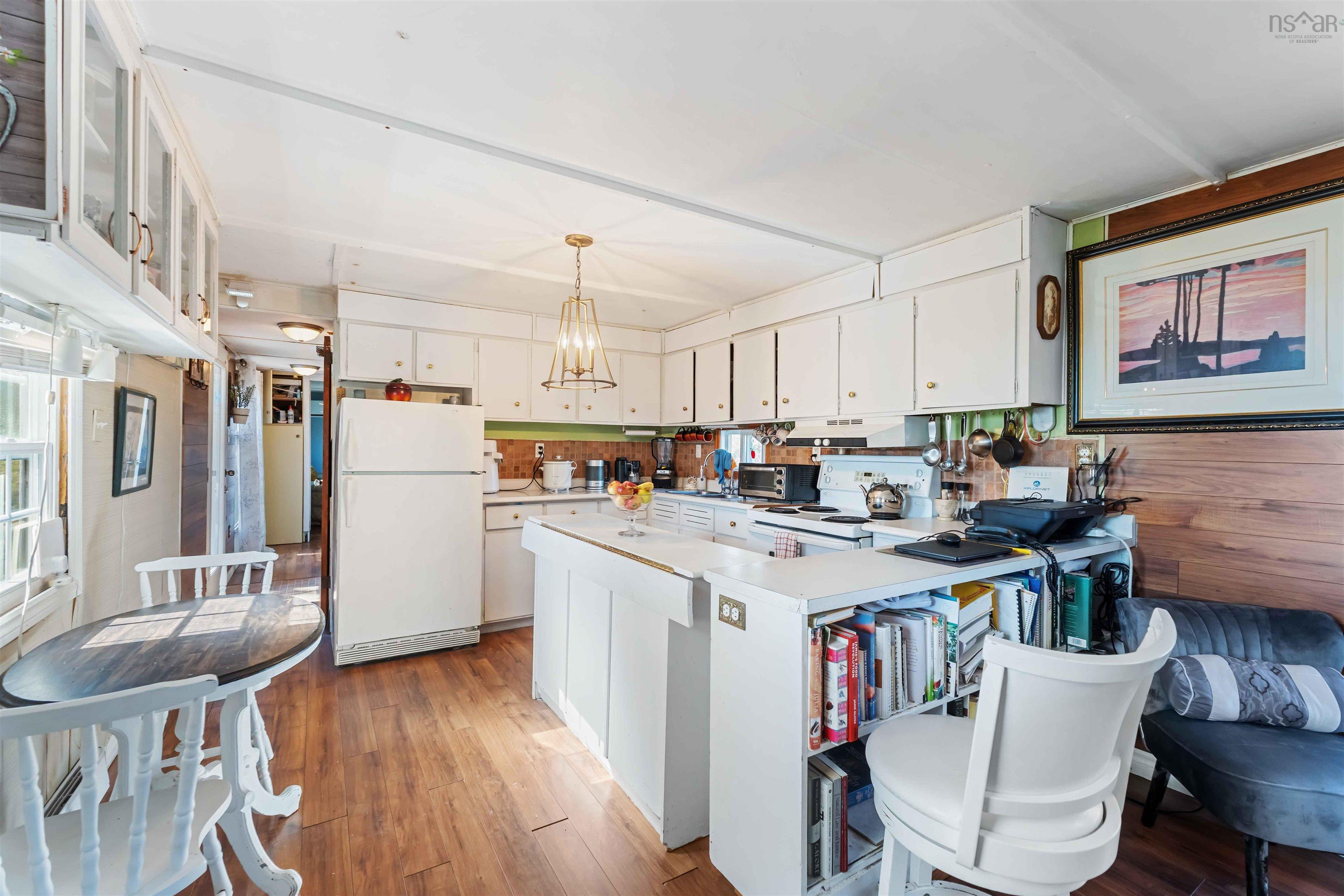 $187,000.00: 3199 Brooklyn Street, Weston