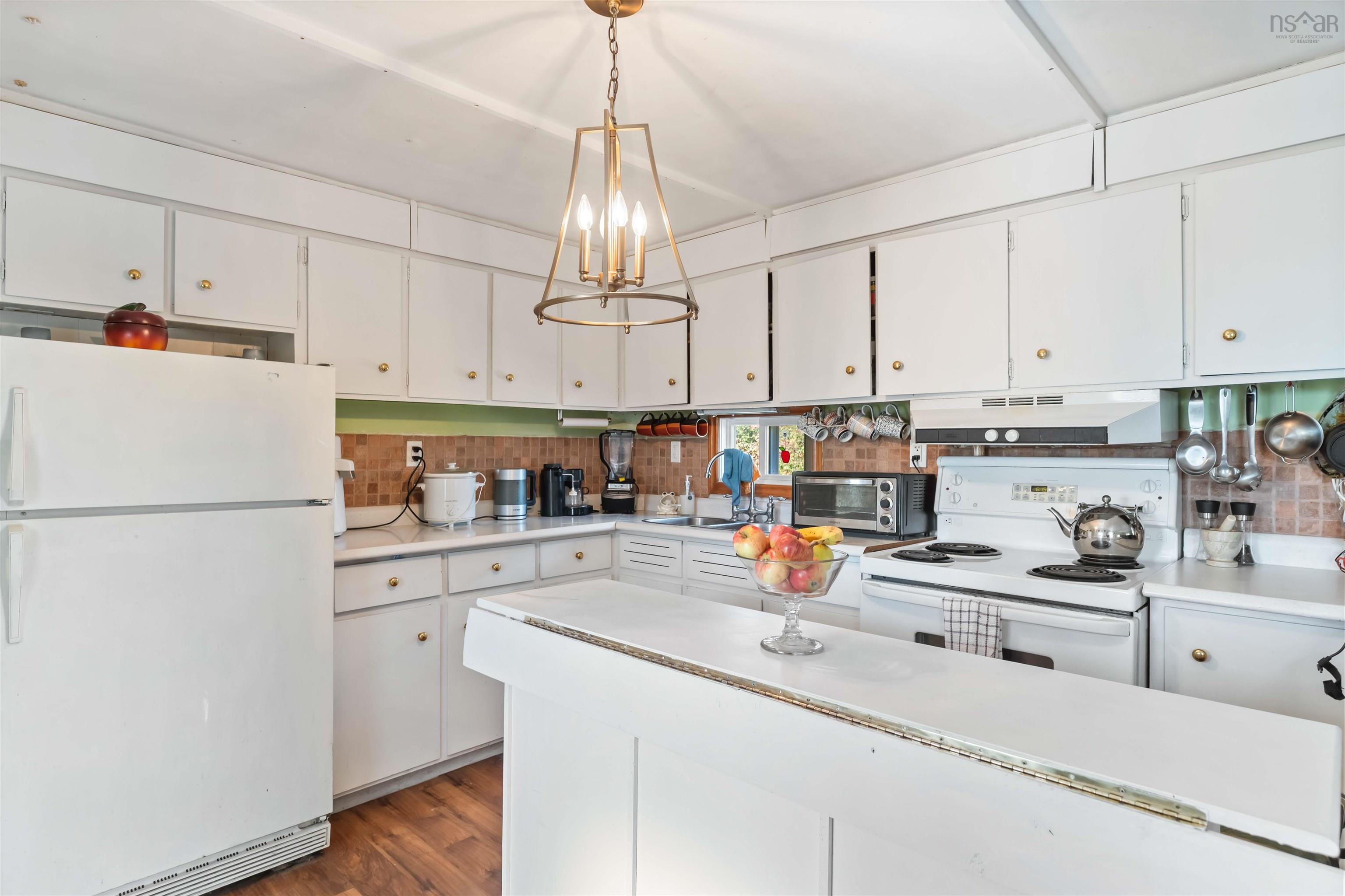 $187,000.00: 3199 Brooklyn Street, Weston