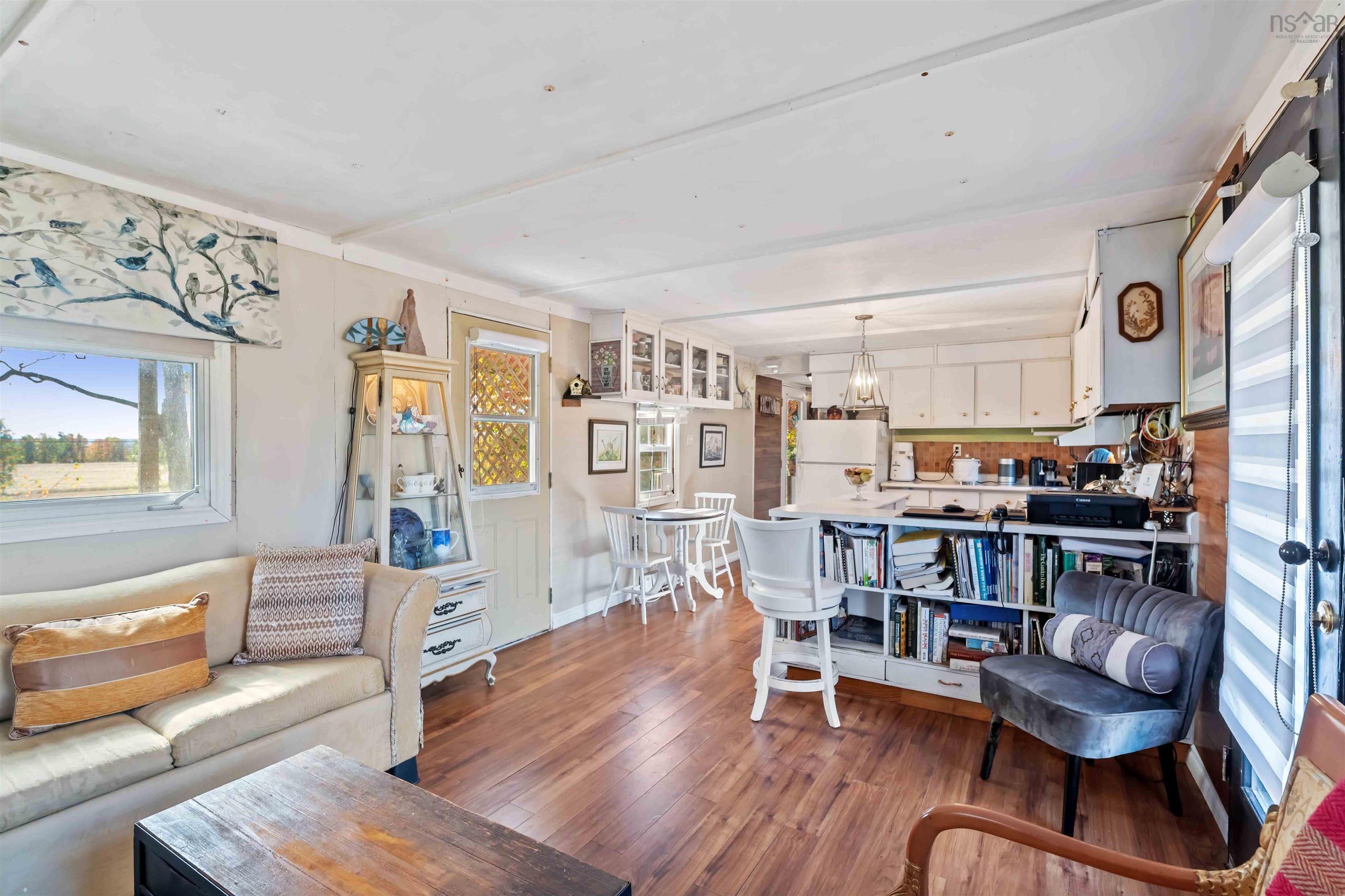 $187,000.00: 3199 Brooklyn Street, Weston