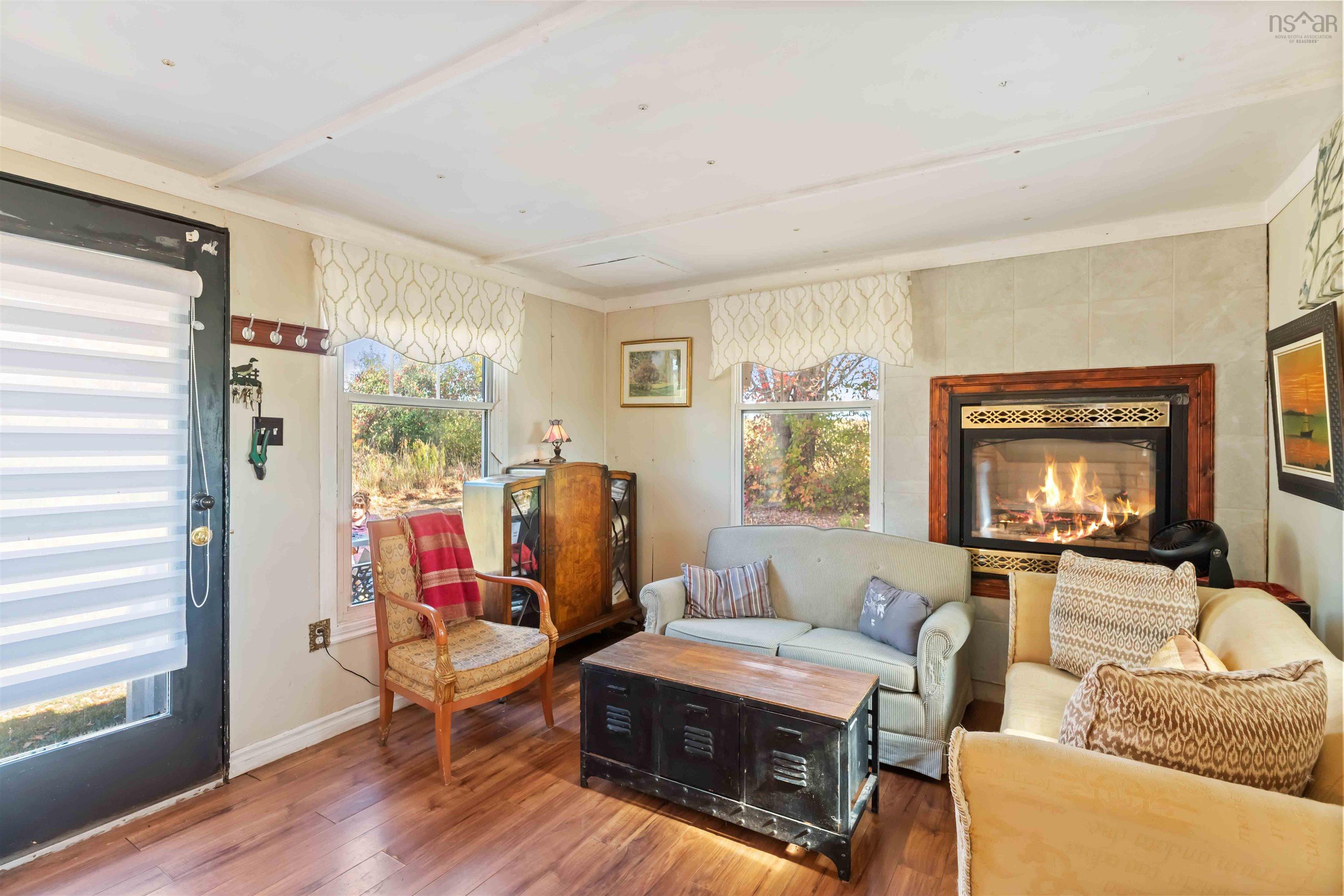 $187,000.00: 3199 Brooklyn Street, Weston