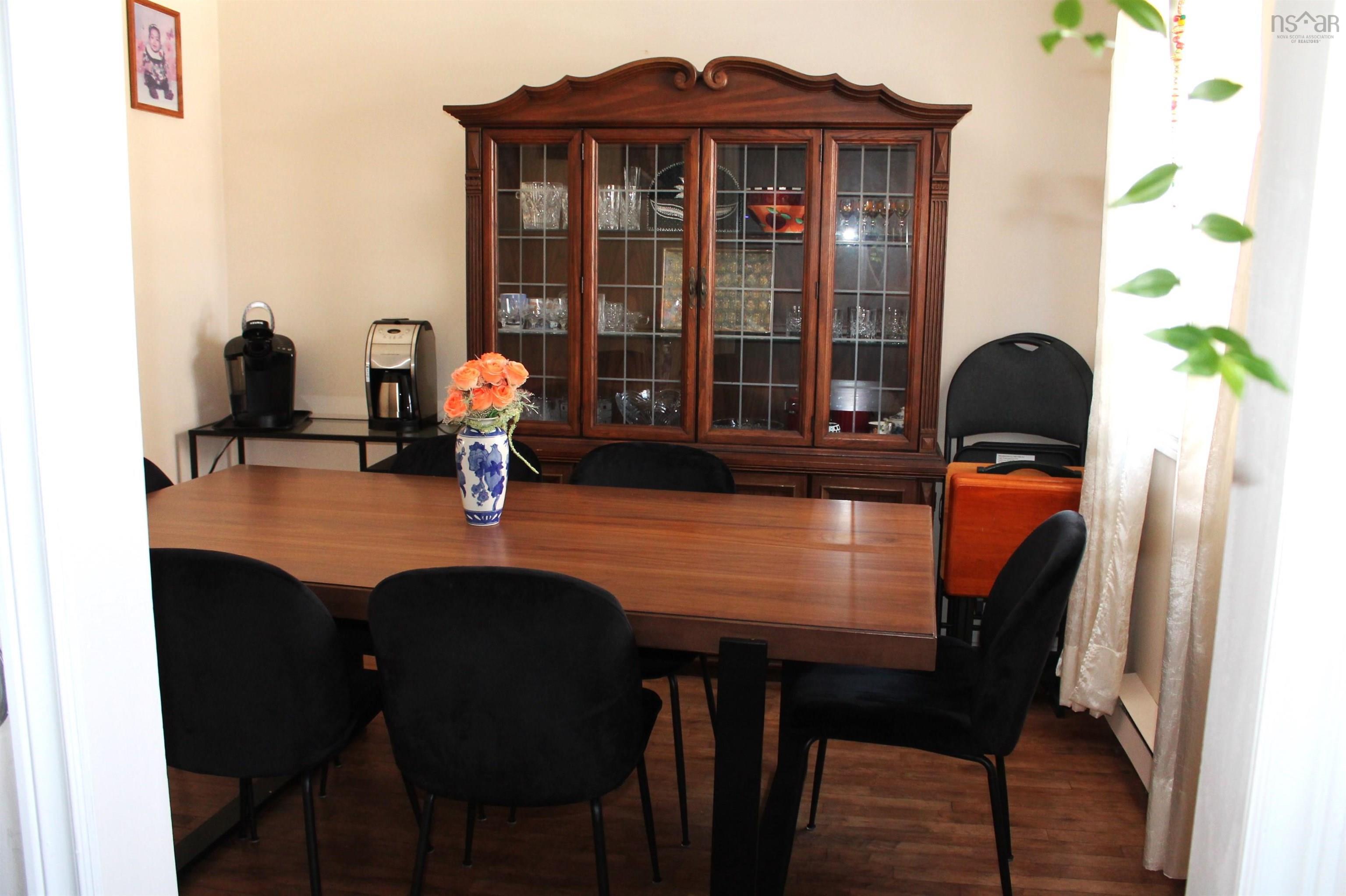 $599,000.00: 87 Lincoln Cross, Halifax