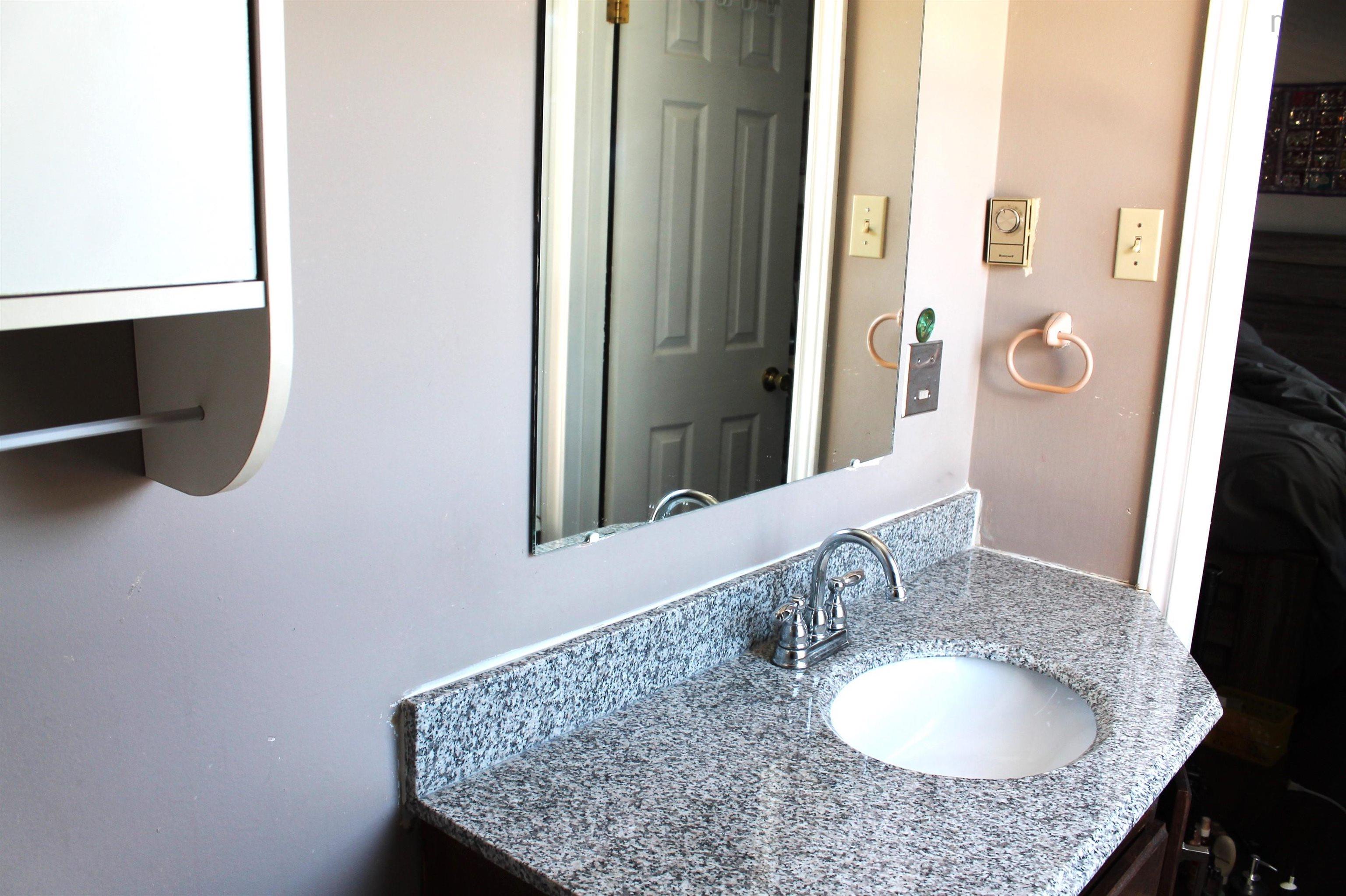 $599,000.00: 87 Lincoln Cross, Halifax