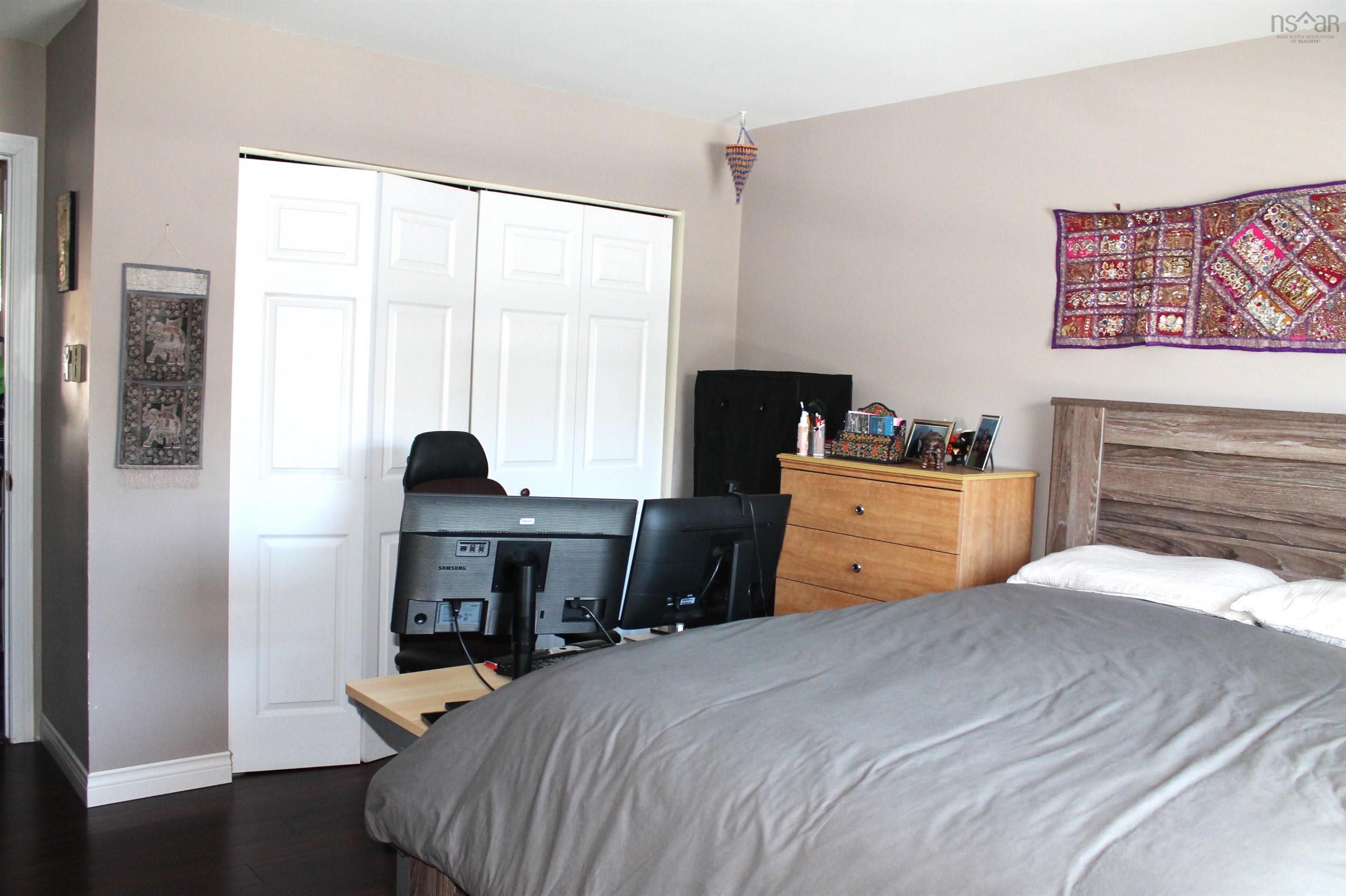 $599,000.00: 87 Lincoln Cross, Halifax