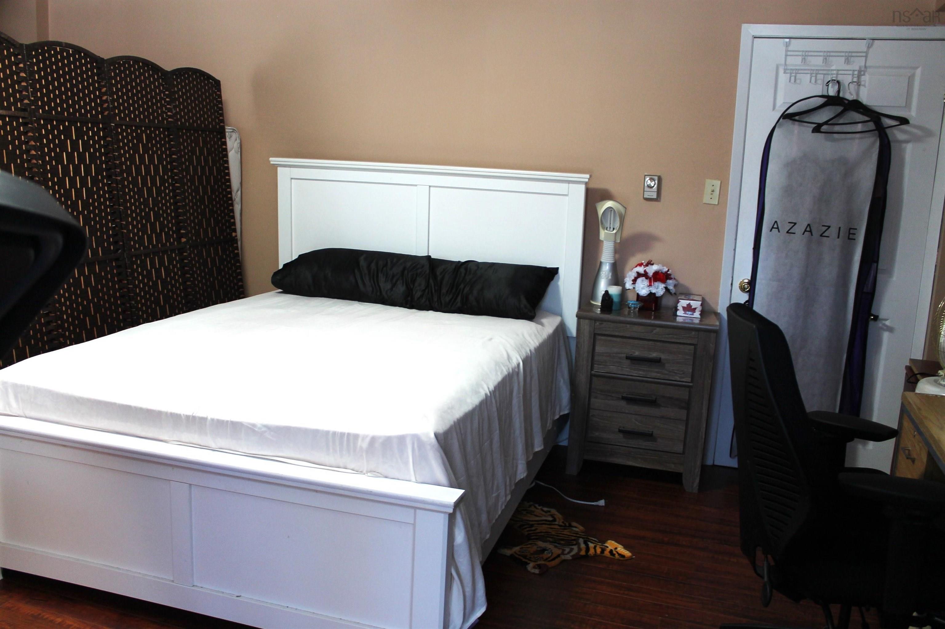 $599,000.00: 87 Lincoln Cross, Halifax