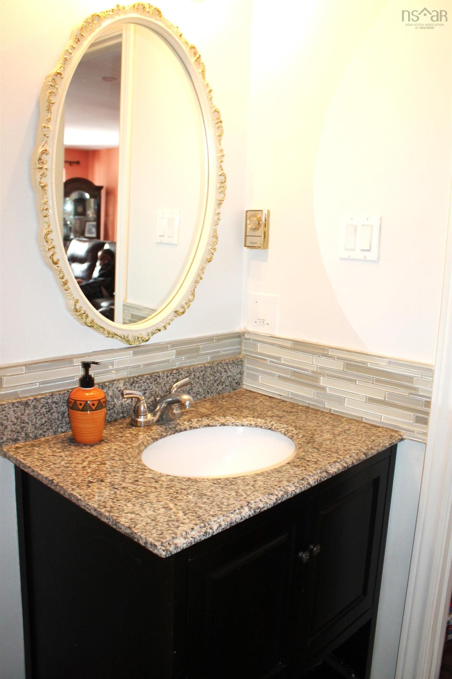 $599,000.00: 87 Lincoln Cross, Halifax