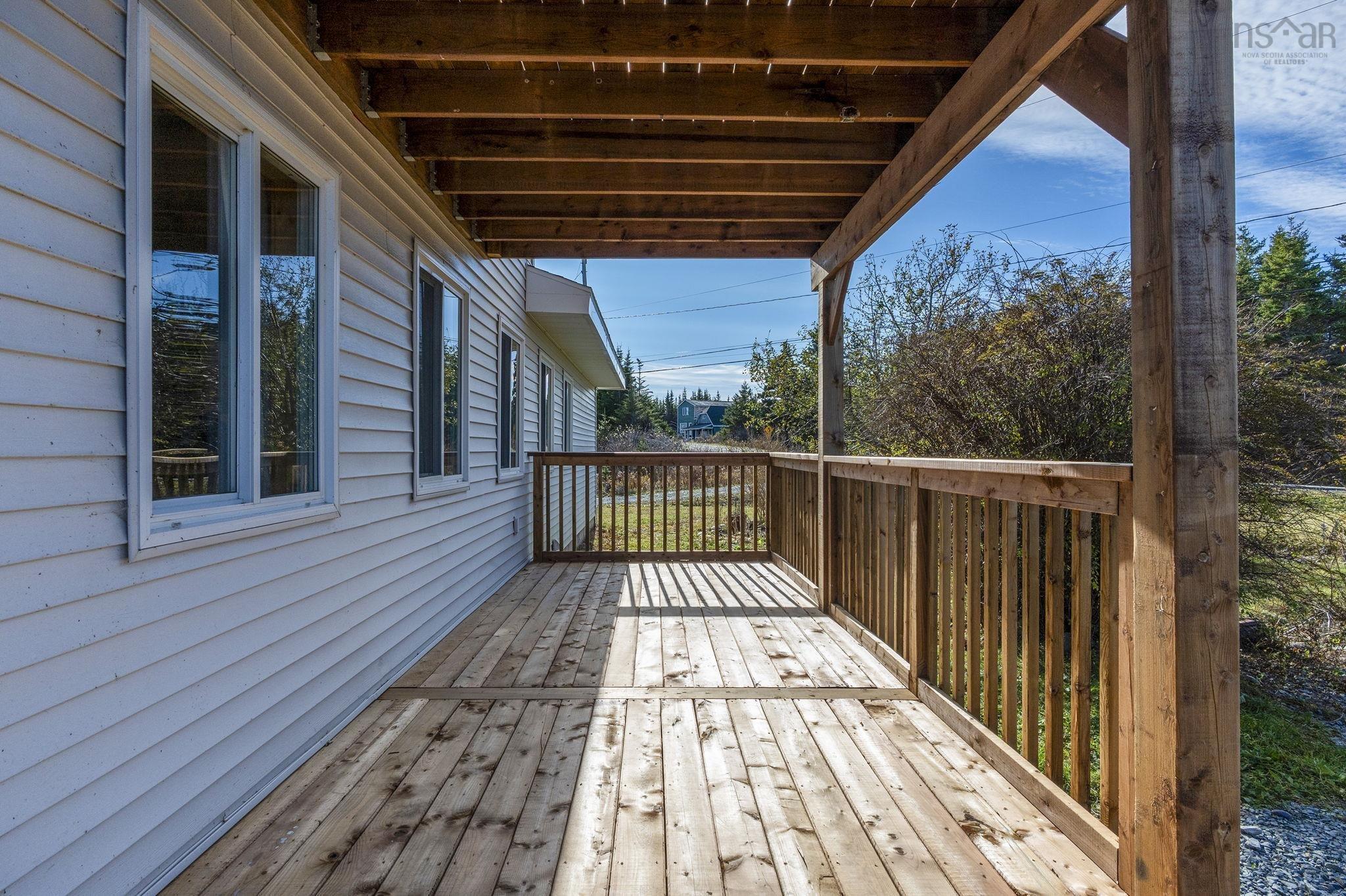 $579,000.00: 2741 Ostrea Lake Road, Musquodoboit Harbour