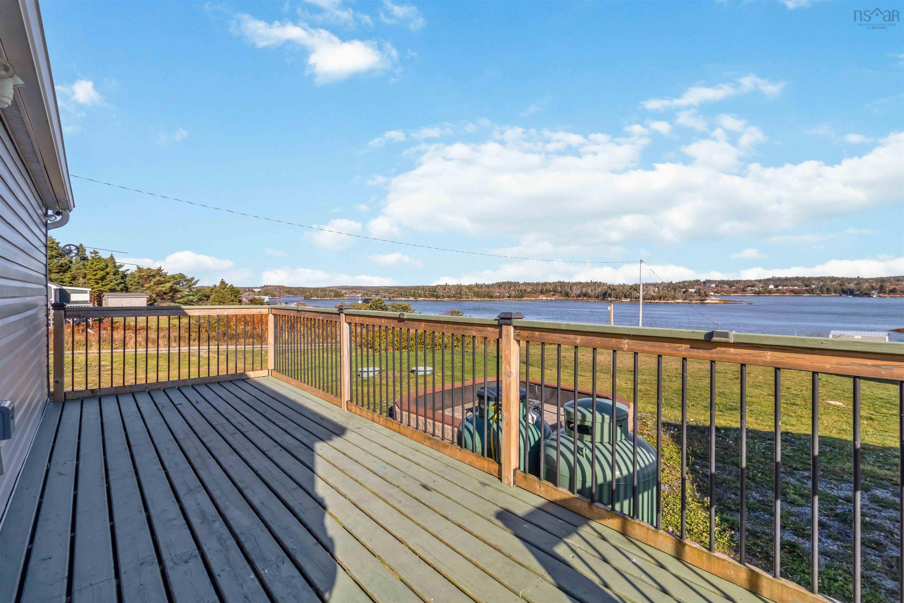 $587,900.00: 78 West Dover Road, West Dover