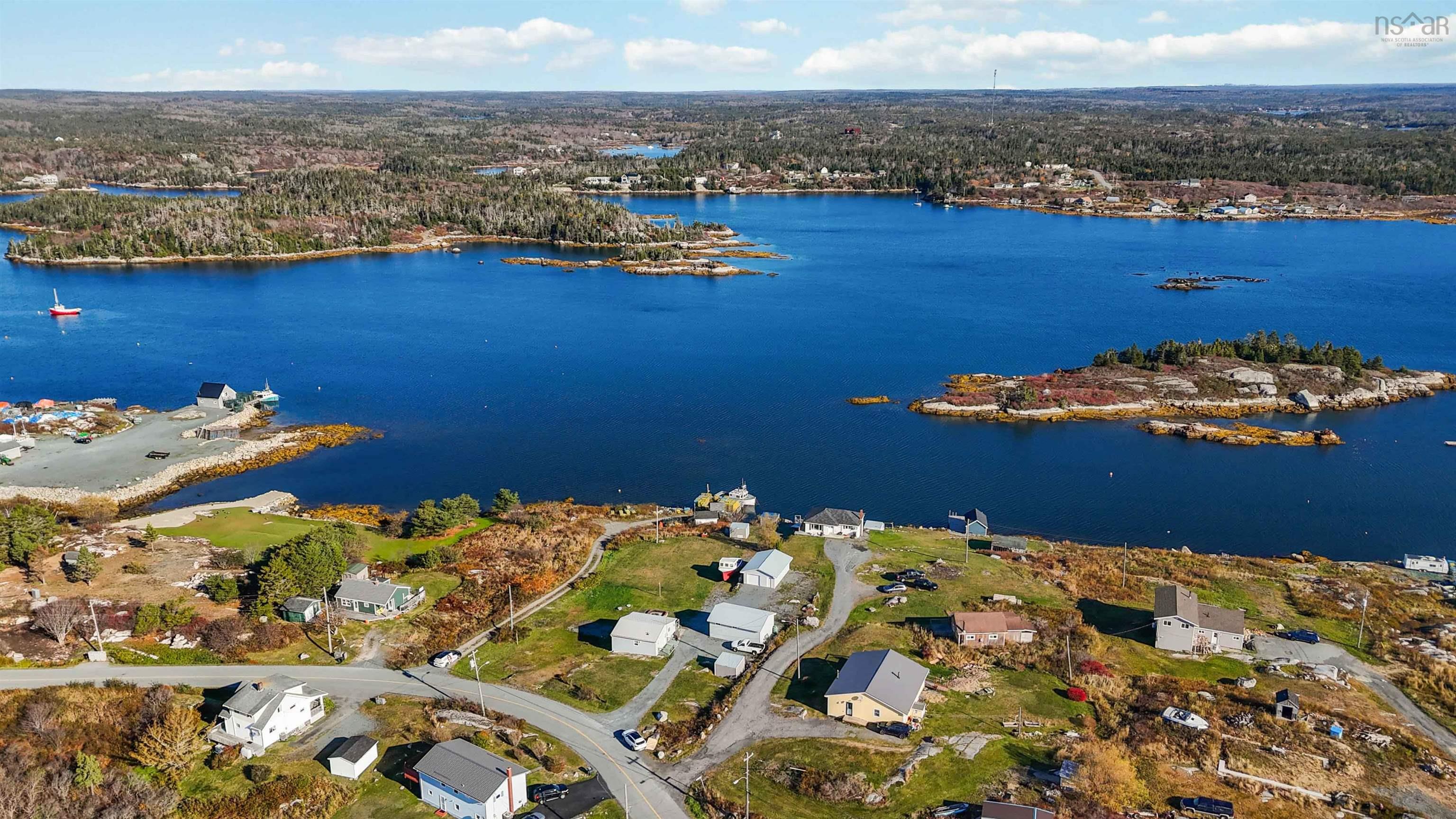 $587,900.00: 78 West Dover Road, West Dover