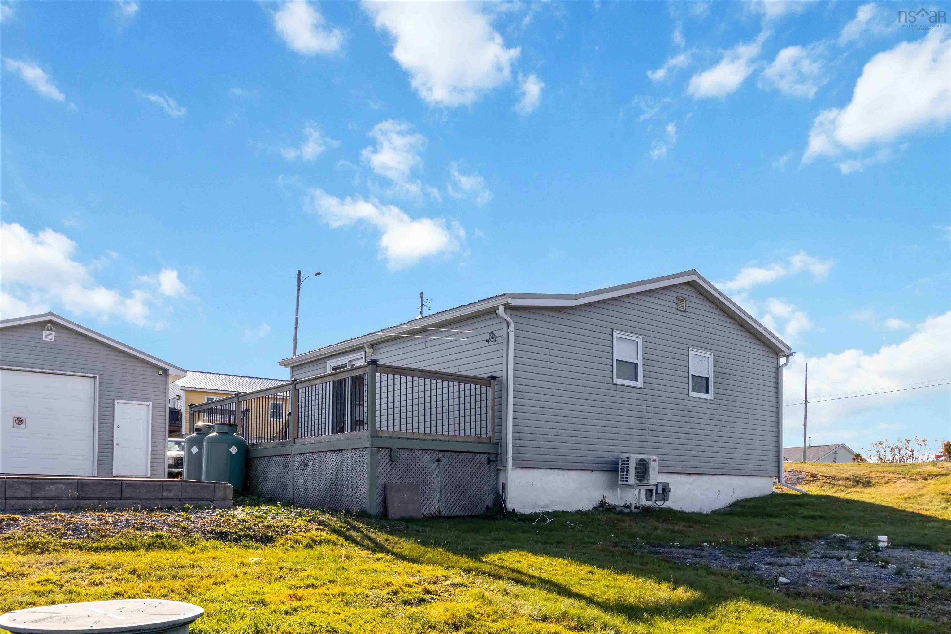 $587,900.00: 78 West Dover Road, West Dover