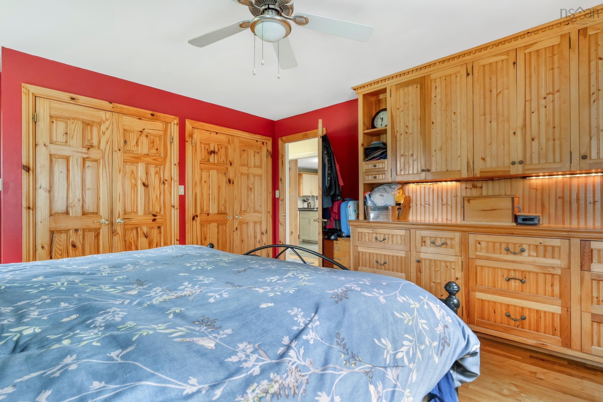 $825,000.00: 90 Orchard Heights, Maders Cove