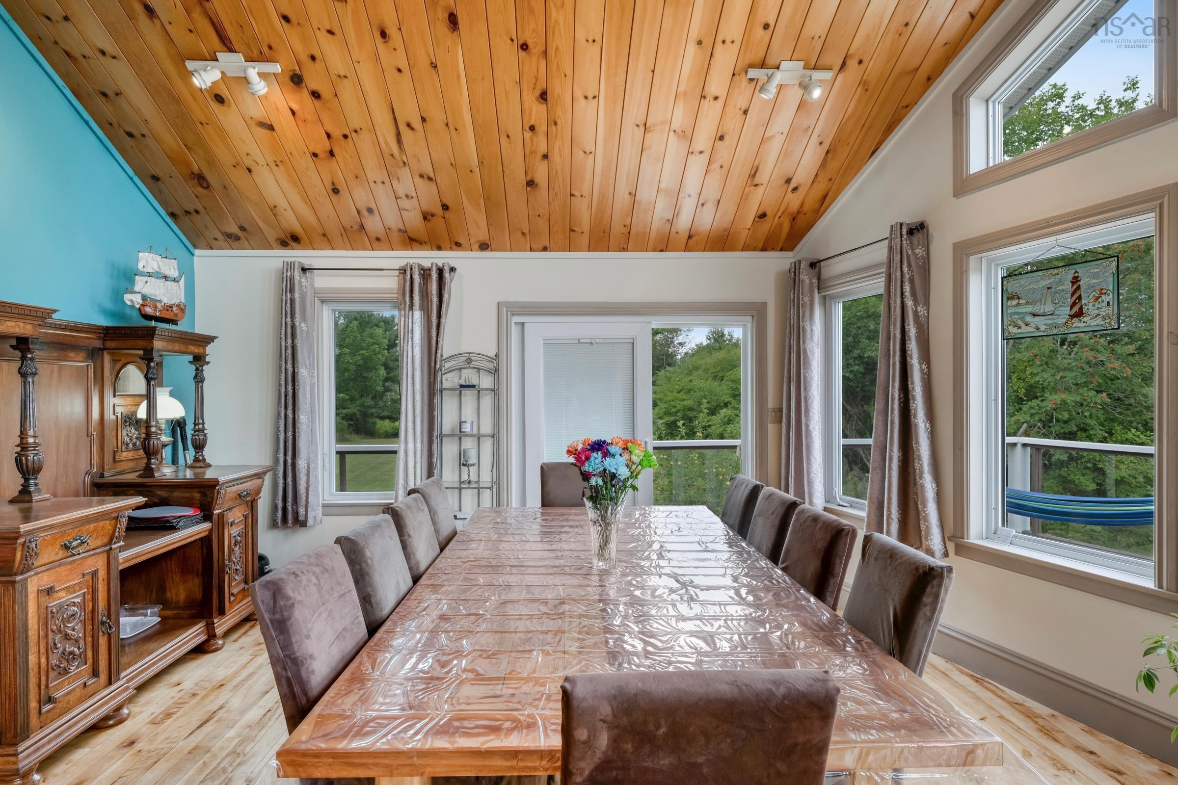 $825,000.00: 90 Orchard Heights, Maders Cove