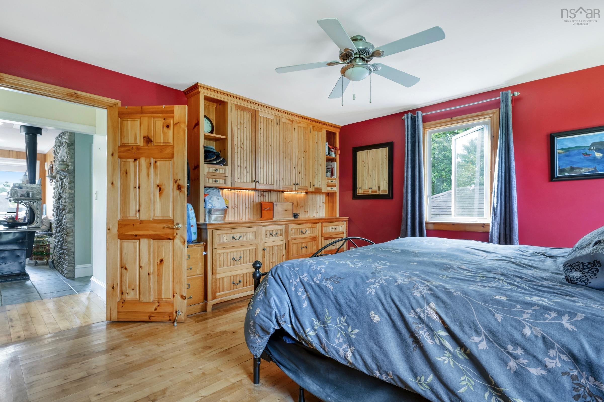 $825,000.00: 90 Orchard Heights, Maders Cove