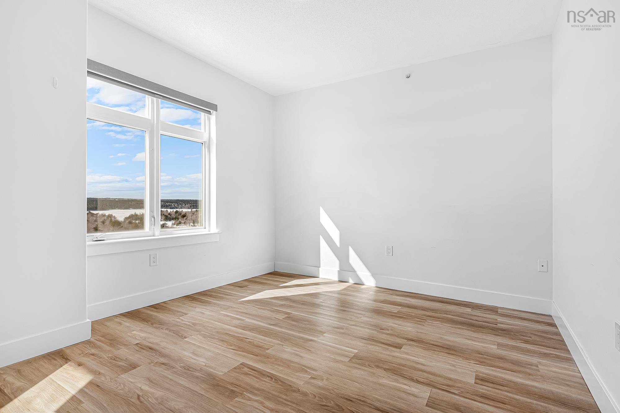 $489,900.00: 910 60 Walter Havill Drive, Halifax