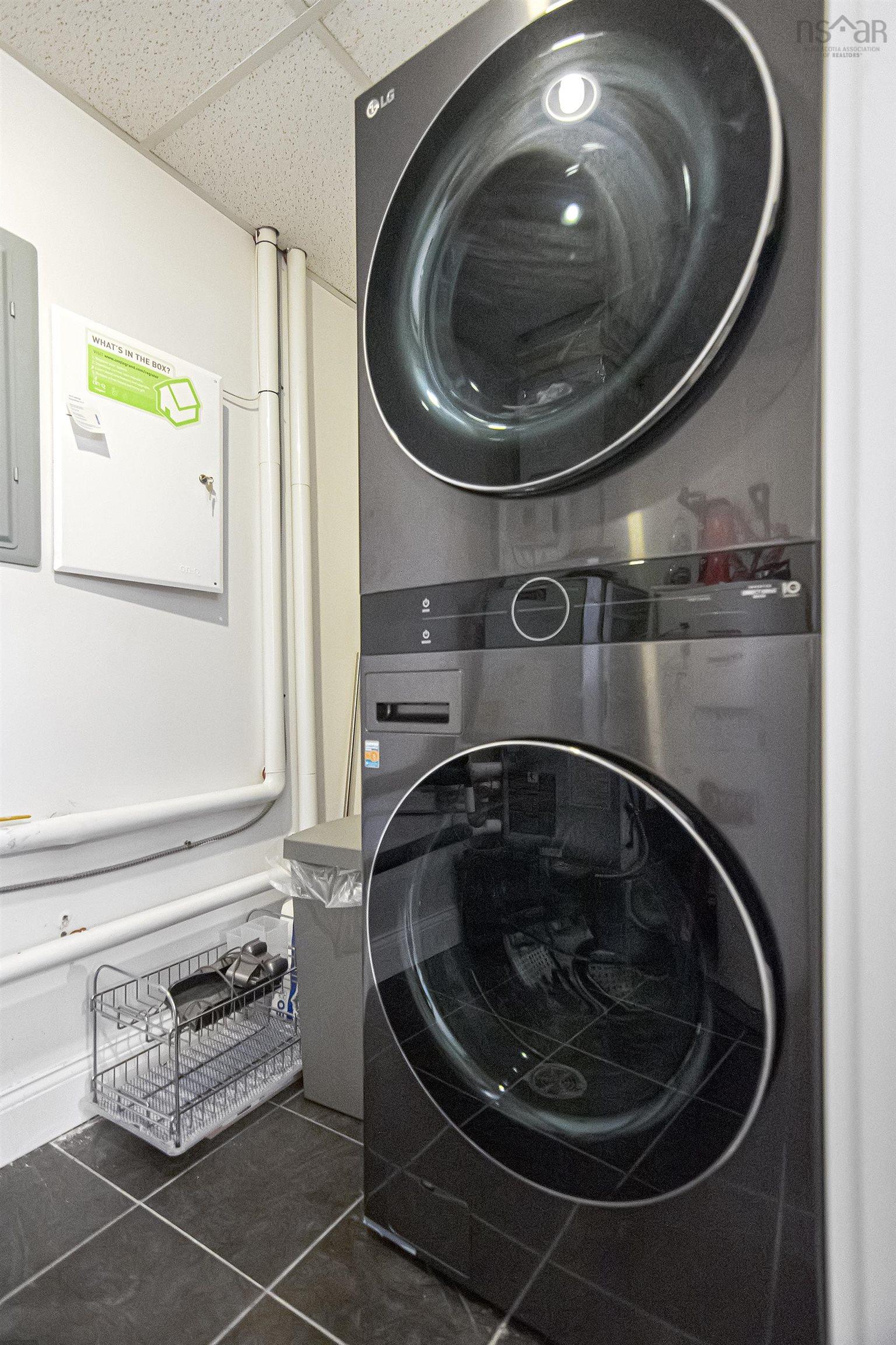 $489,900.00: 910 60 Walter Havill Drive, Halifax