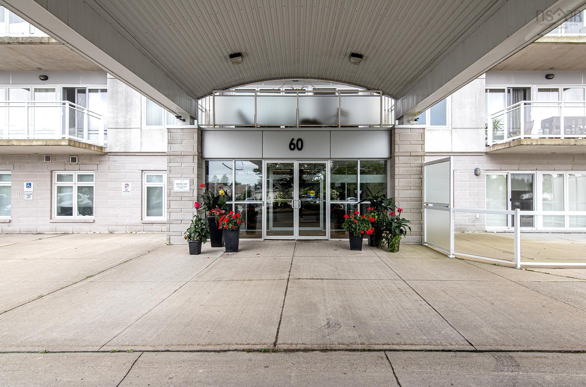 $489,900.00: 910 60 Walter Havill Drive, Halifax