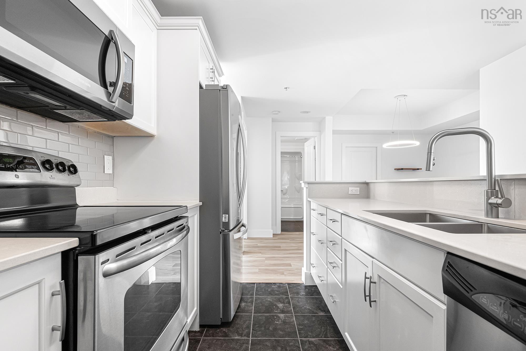 $489,900.00: 910 60 Walter Havill Drive, Halifax