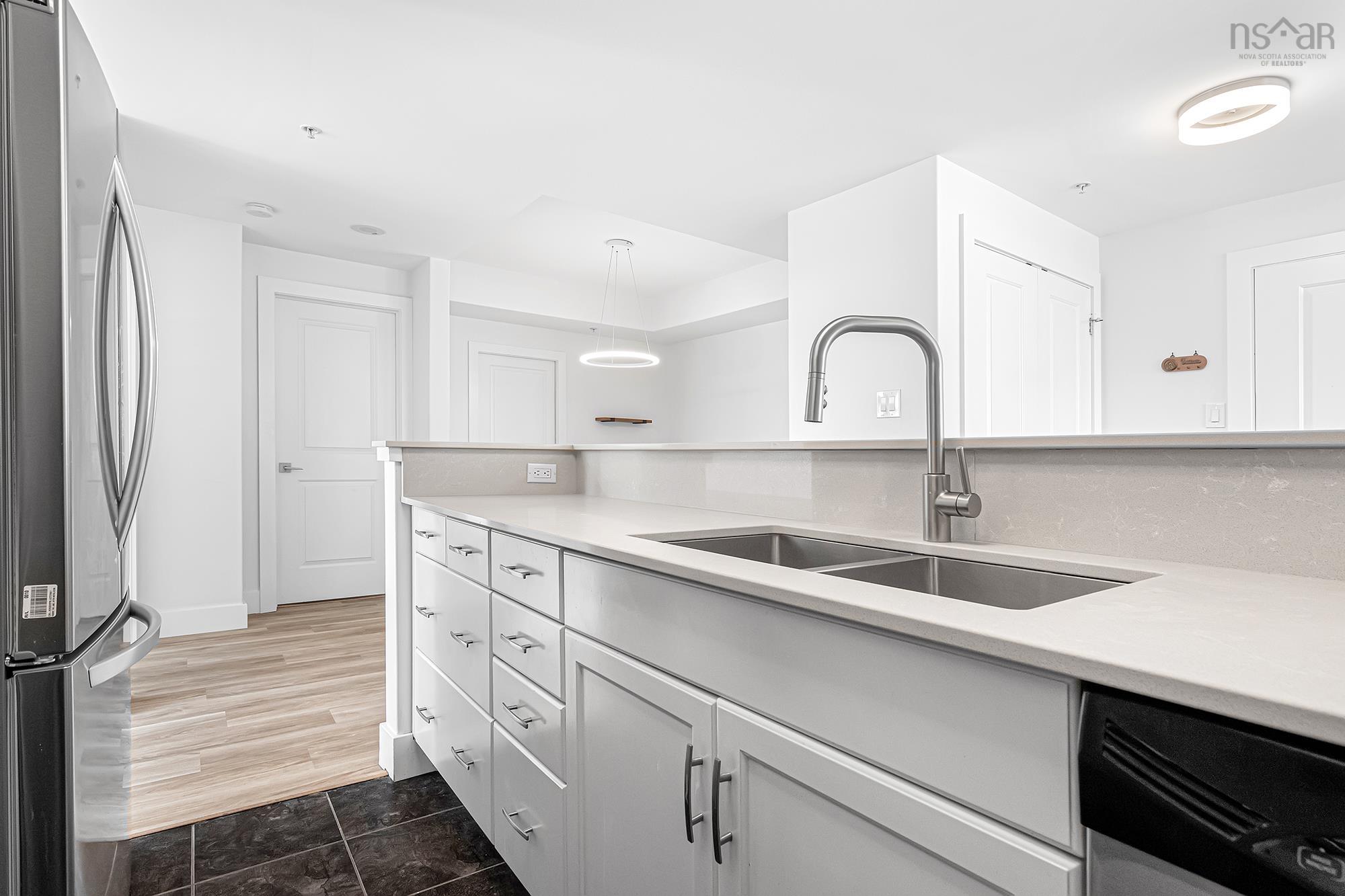 $489,900.00: 910 60 Walter Havill Drive, Halifax