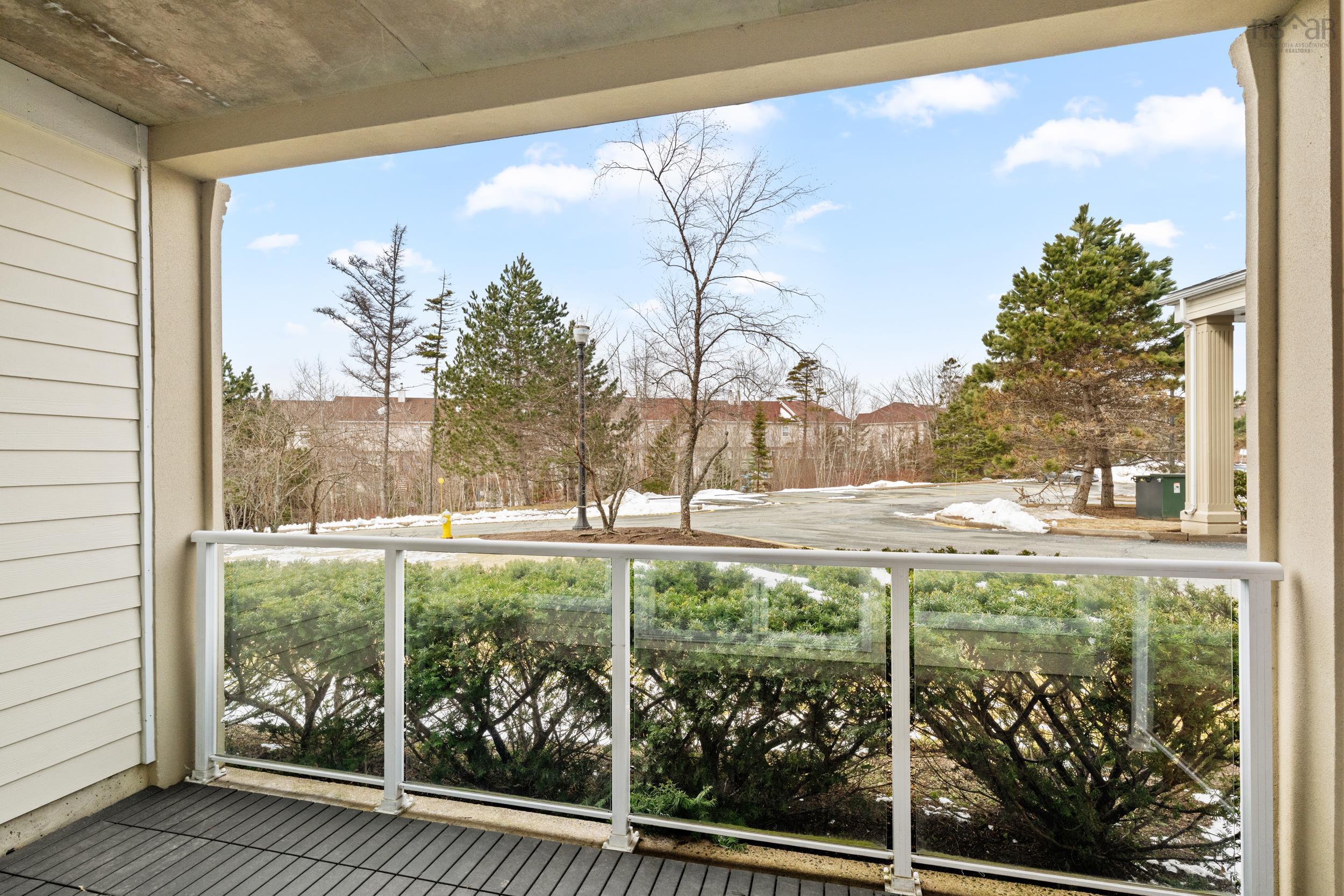 $469,900.00: 101 52 Whitehall Crescent, Dartmouth