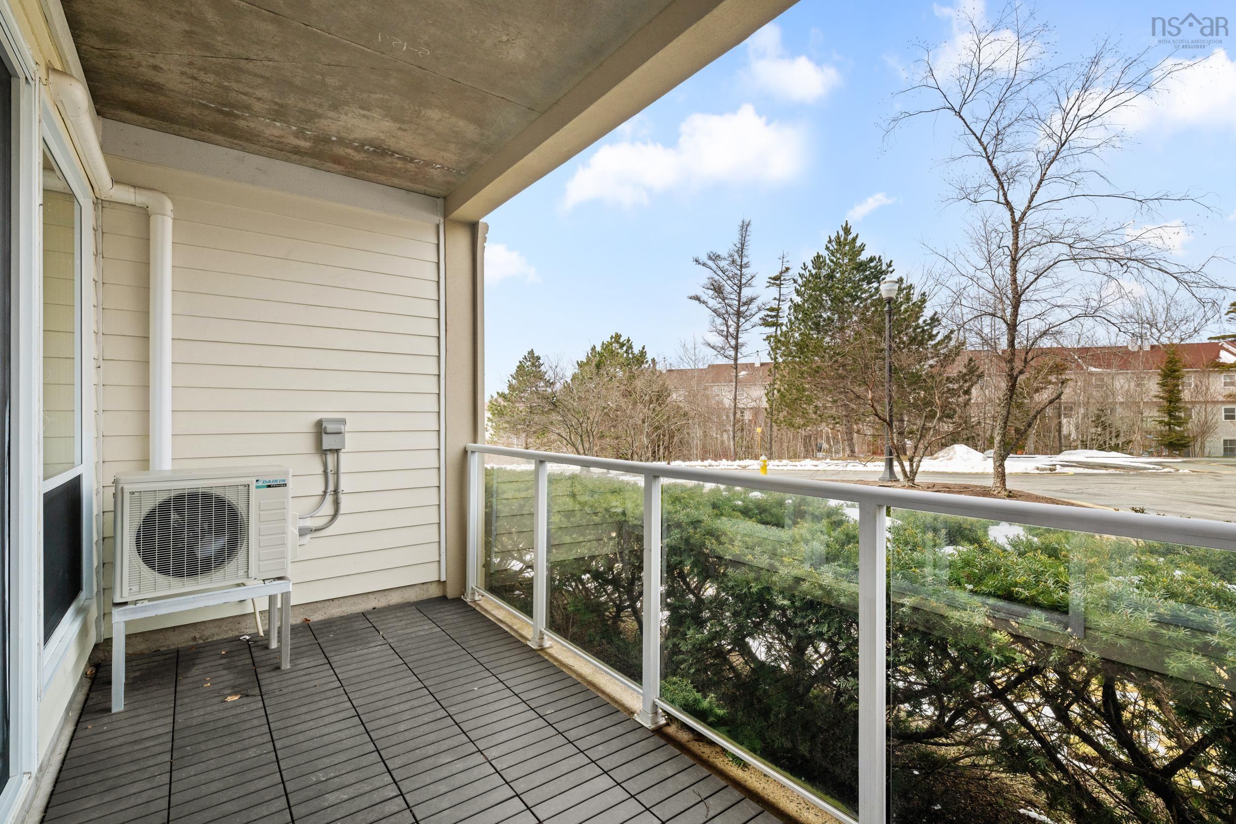 $469,900.00: 101 52 Whitehall Crescent, Dartmouth