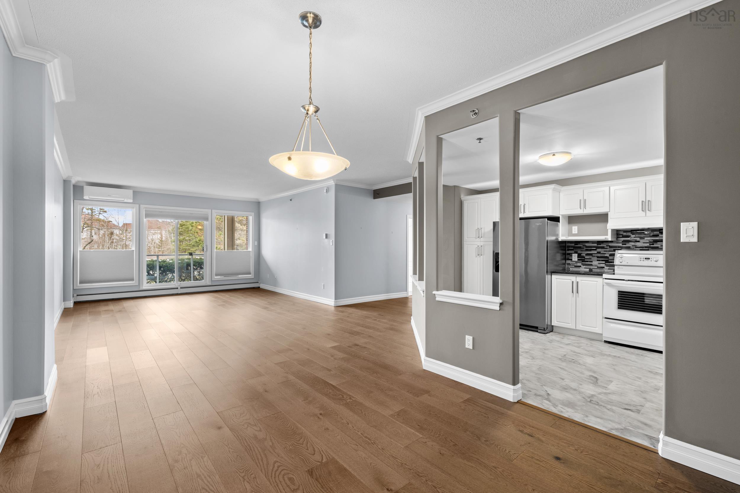 $469,900.00: 101 52 Whitehall Crescent, Dartmouth