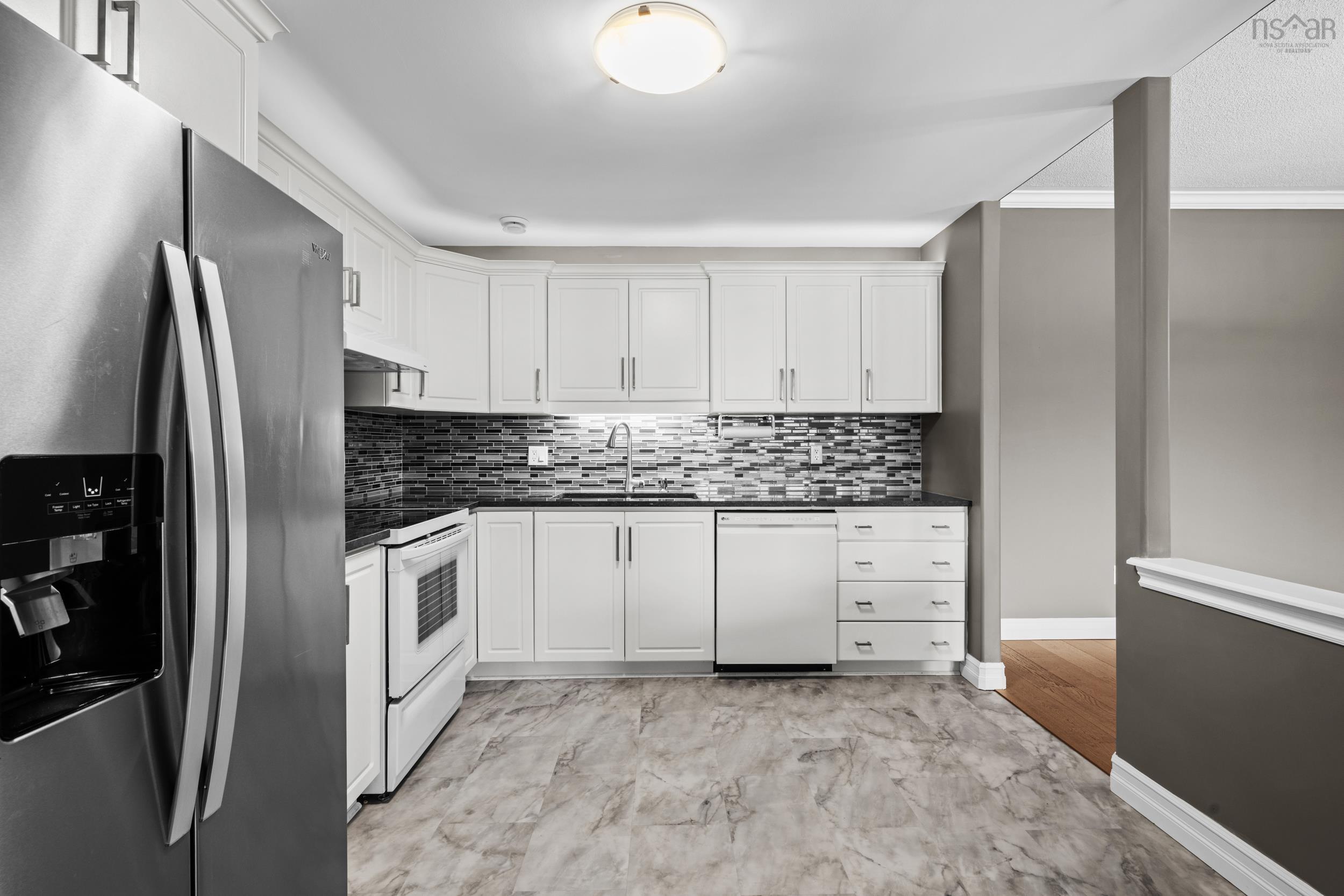 $469,900.00: 101 52 Whitehall Crescent, Dartmouth