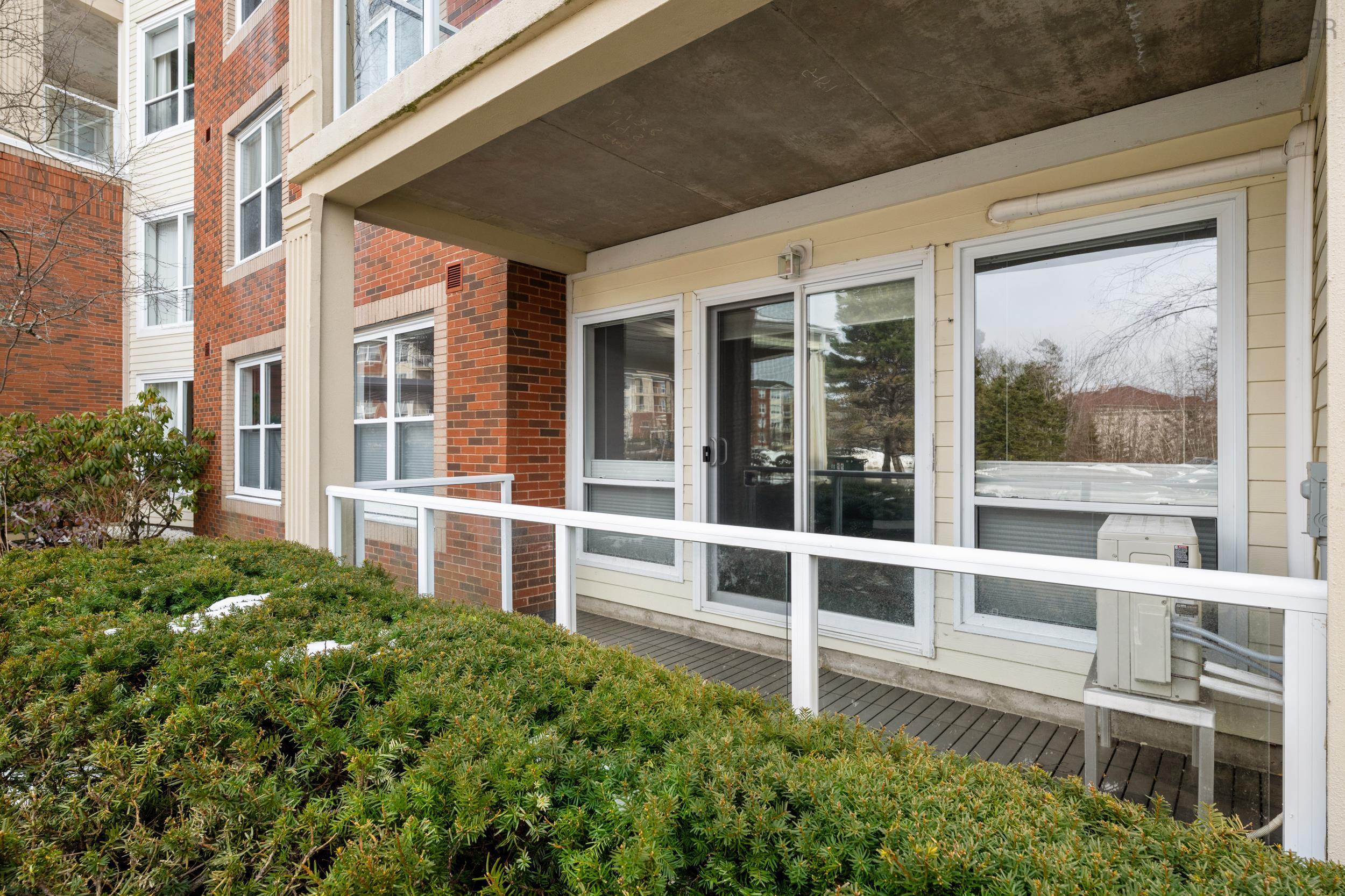 $469,900.00: 101 52 Whitehall Crescent, Dartmouth