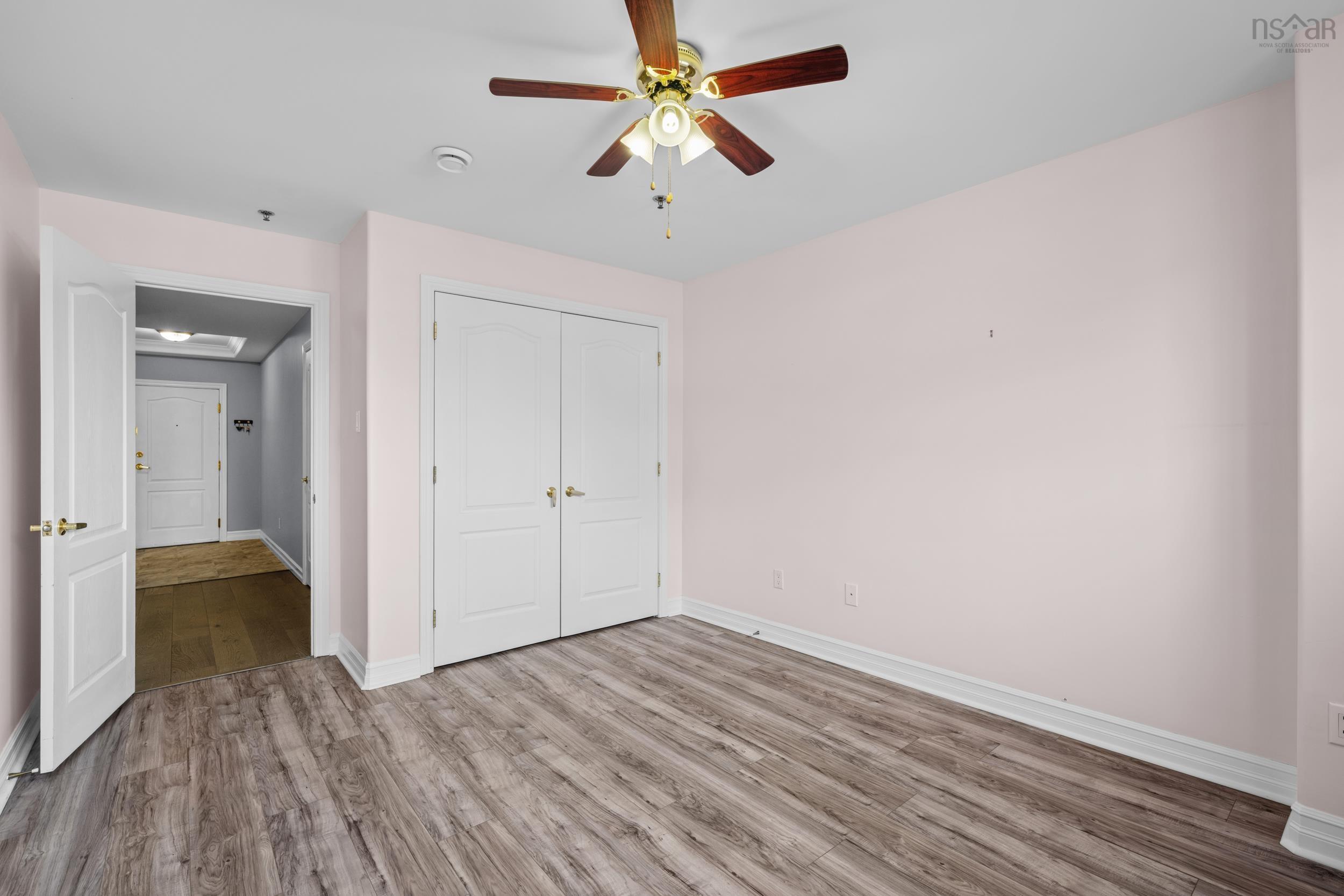 $469,900.00: 101 52 Whitehall Crescent, Dartmouth