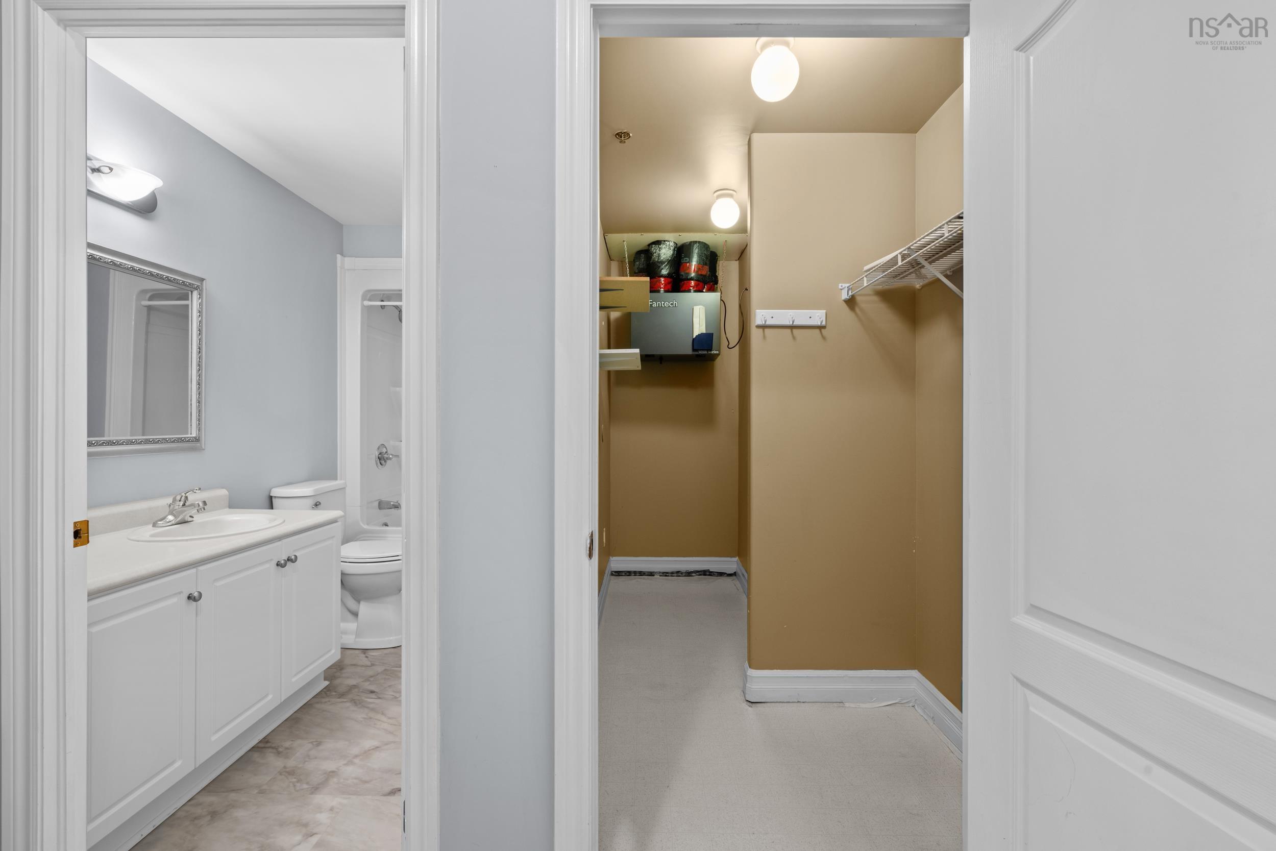 $469,900.00: 101 52 Whitehall Crescent, Dartmouth