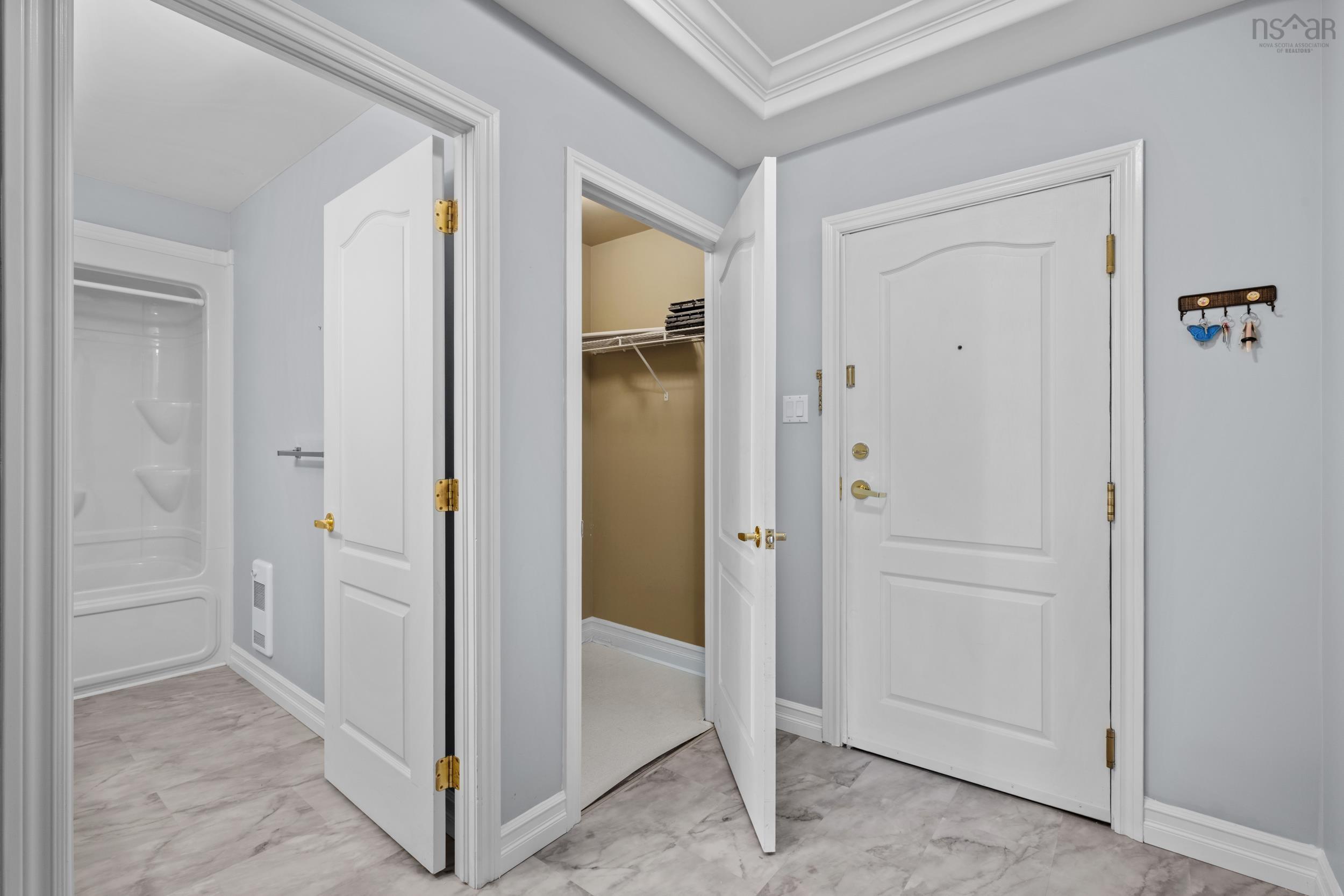 $469,900.00: 101 52 Whitehall Crescent, Dartmouth