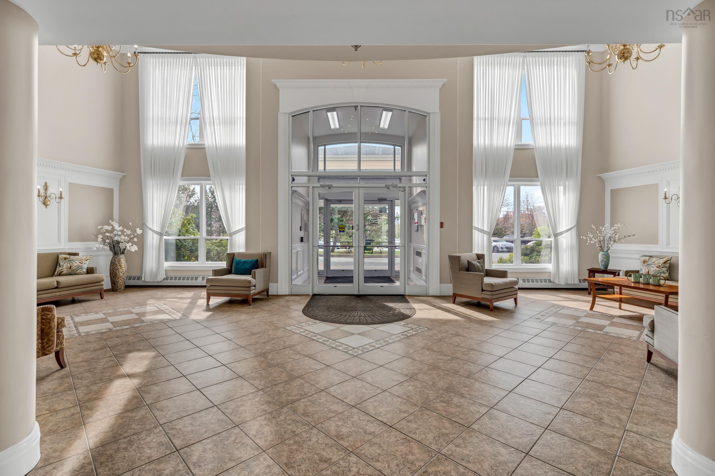 $469,900.00: 101 52 Whitehall Crescent, Dartmouth