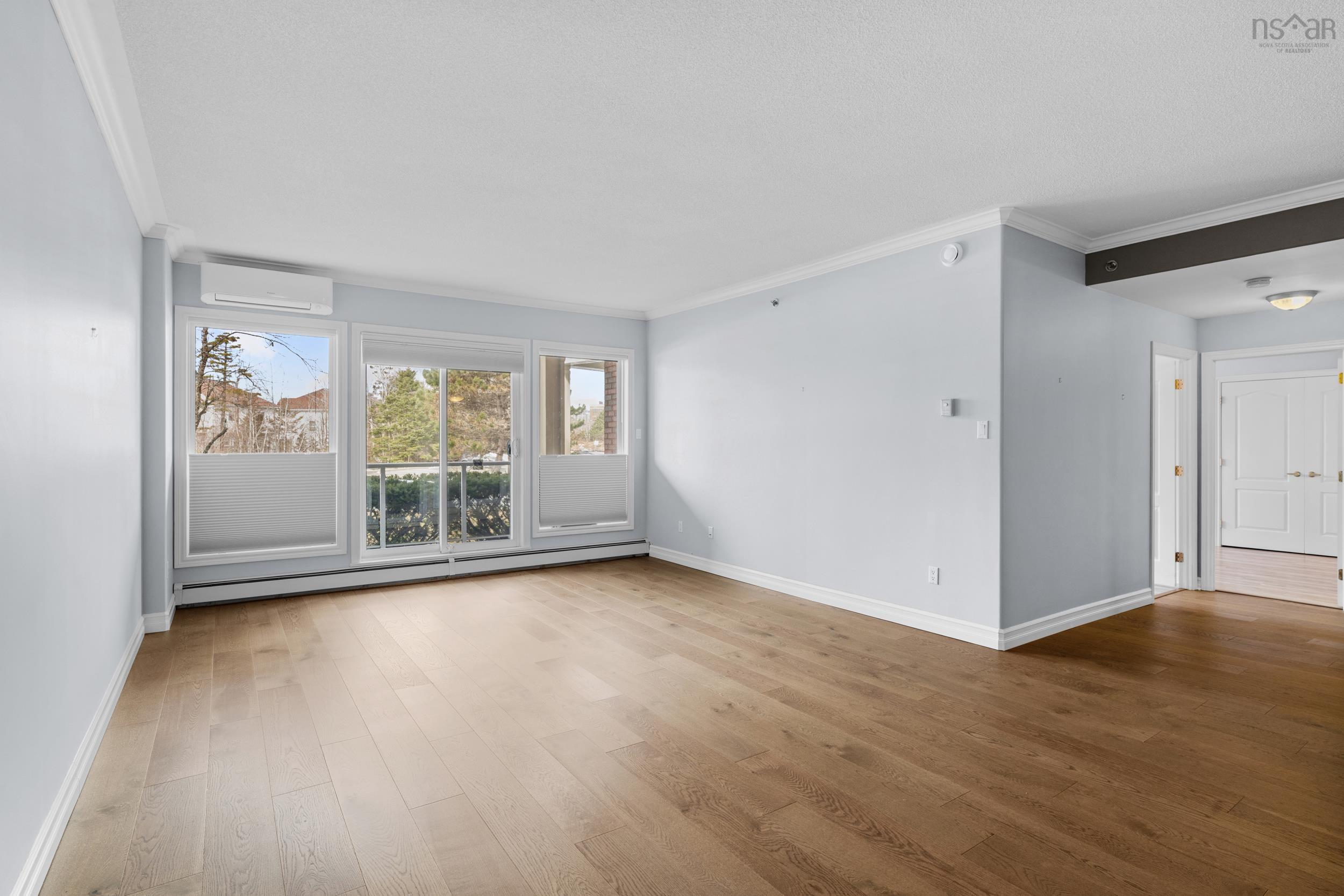 $469,900.00: 101 52 Whitehall Crescent, Dartmouth