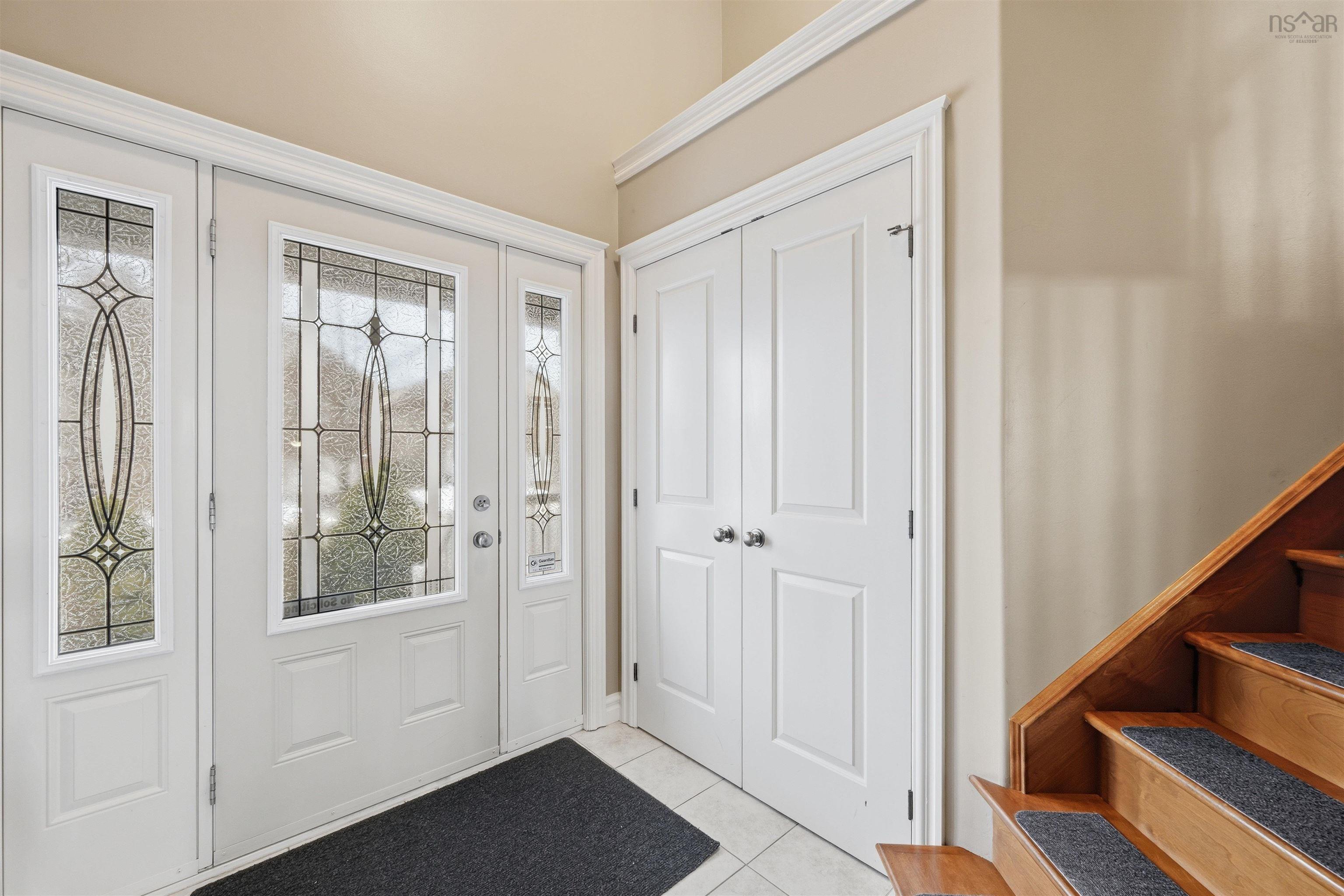 $724,900.00: 11 Stockton Ridge, Bedford