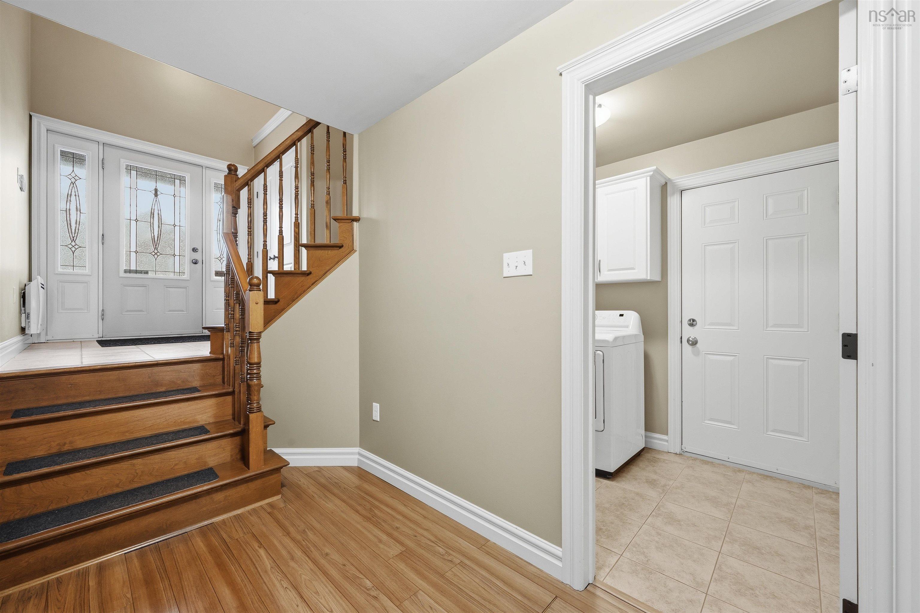 $724,900.00: 11 Stockton Ridge, Bedford