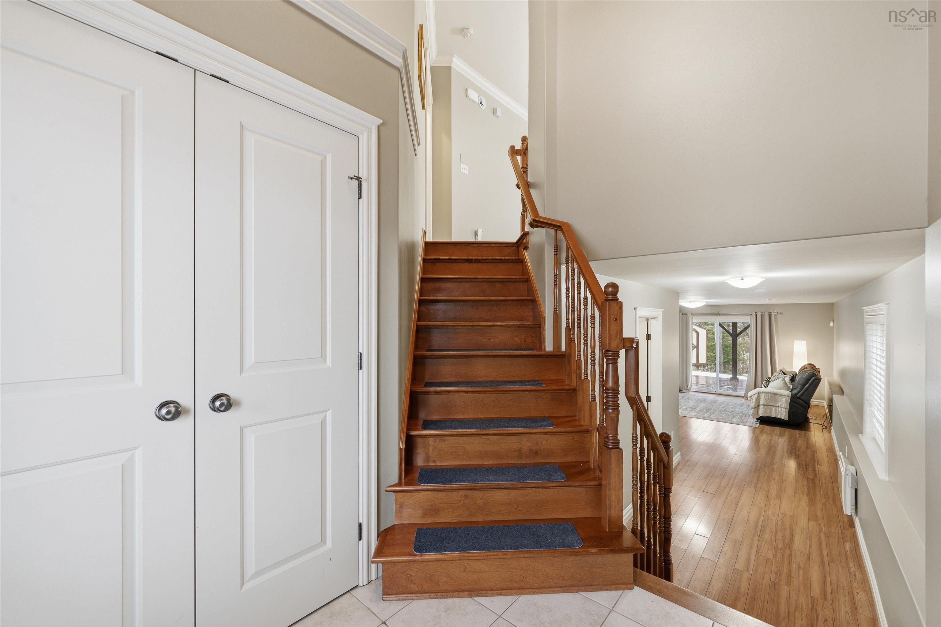 $724,900.00: 11 Stockton Ridge, Bedford