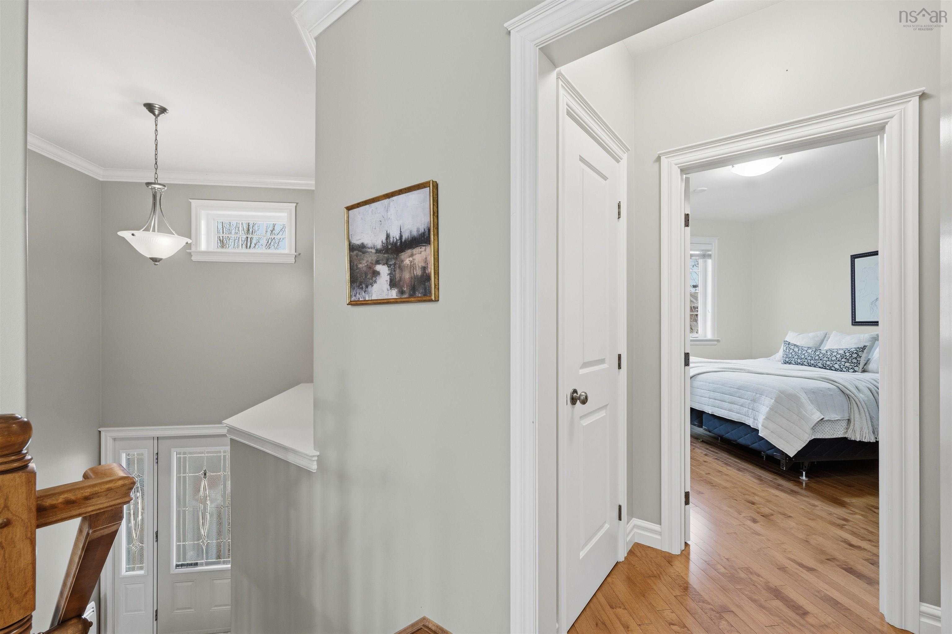 $724,900.00: 11 Stockton Ridge, Bedford