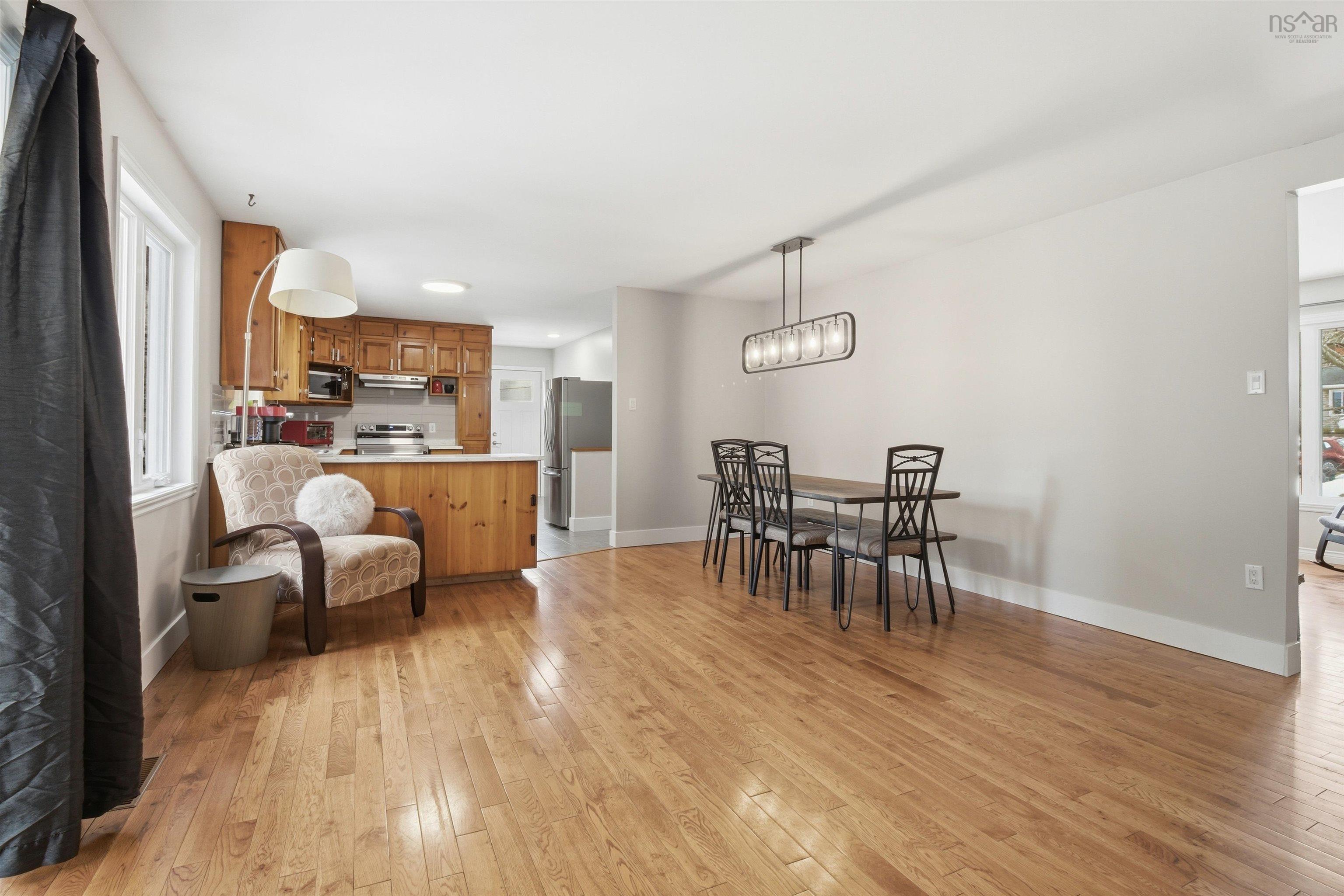 $599,900.00: 17 Sprucewood Avenue, Timberlea