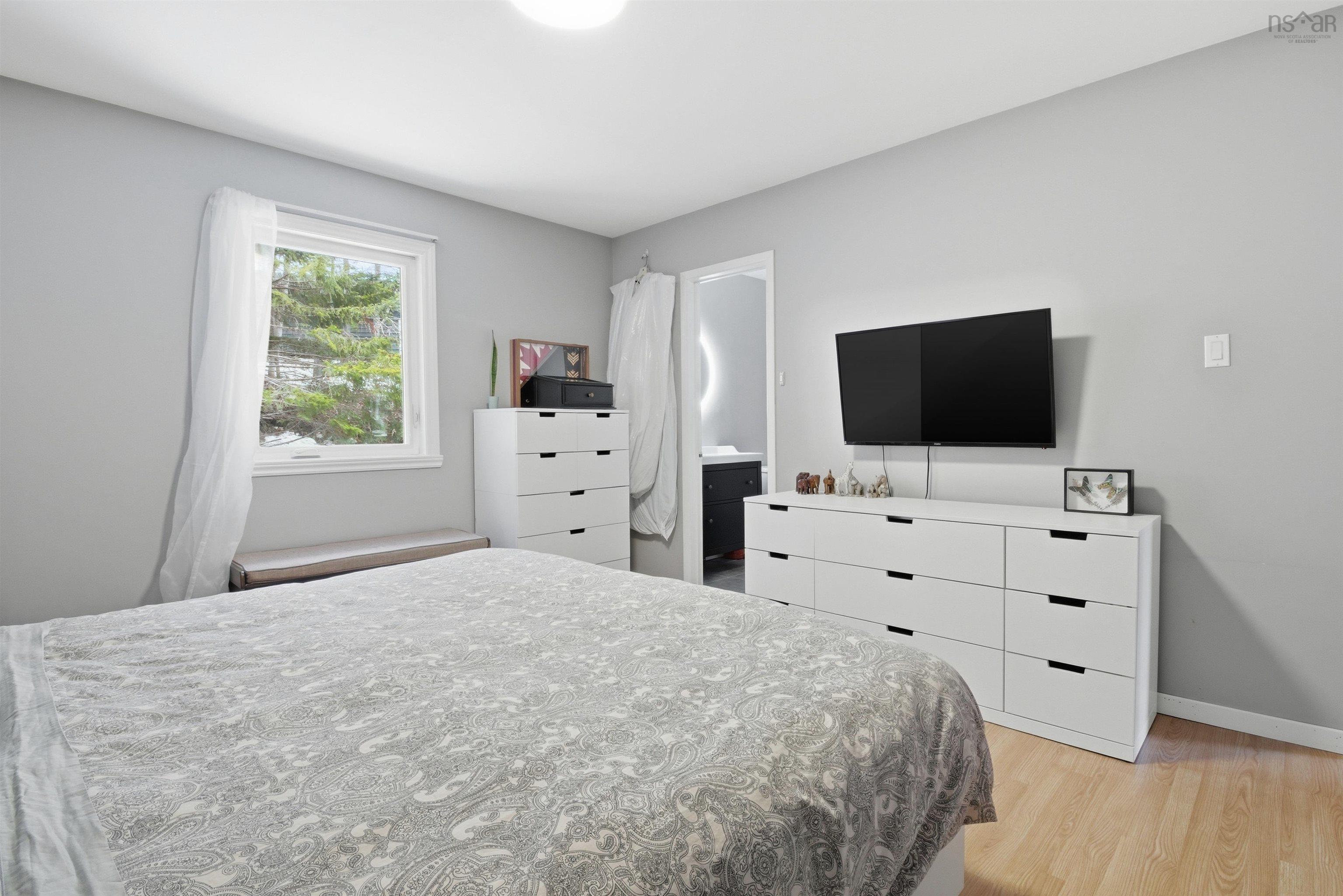 $599,900.00: 17 Sprucewood Avenue, Timberlea