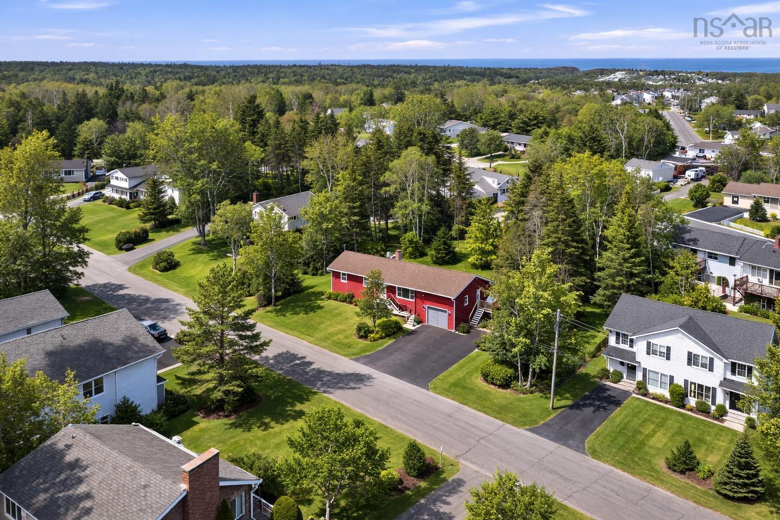 $599,900.00: 17 Sprucewood Avenue, Timberlea