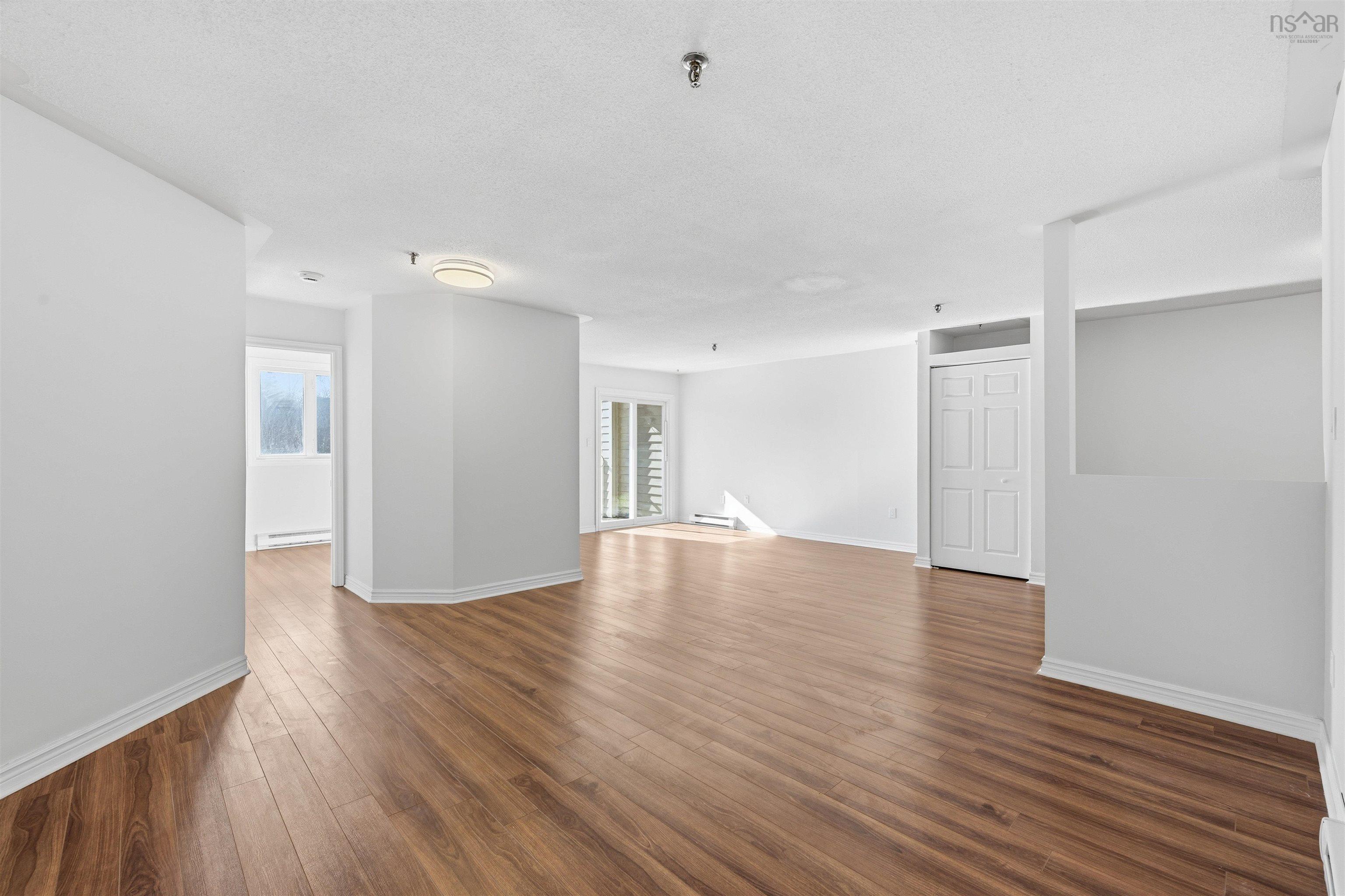 $332,900.00: 314 15 Langbrea Drive, Halifax