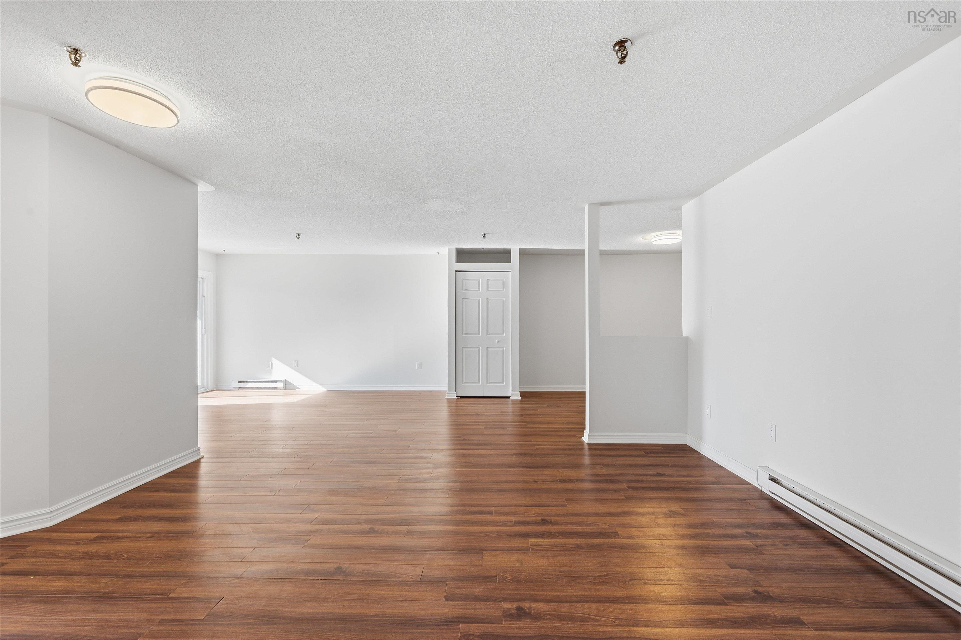 $332,900.00: 314 15 Langbrea Drive, Halifax