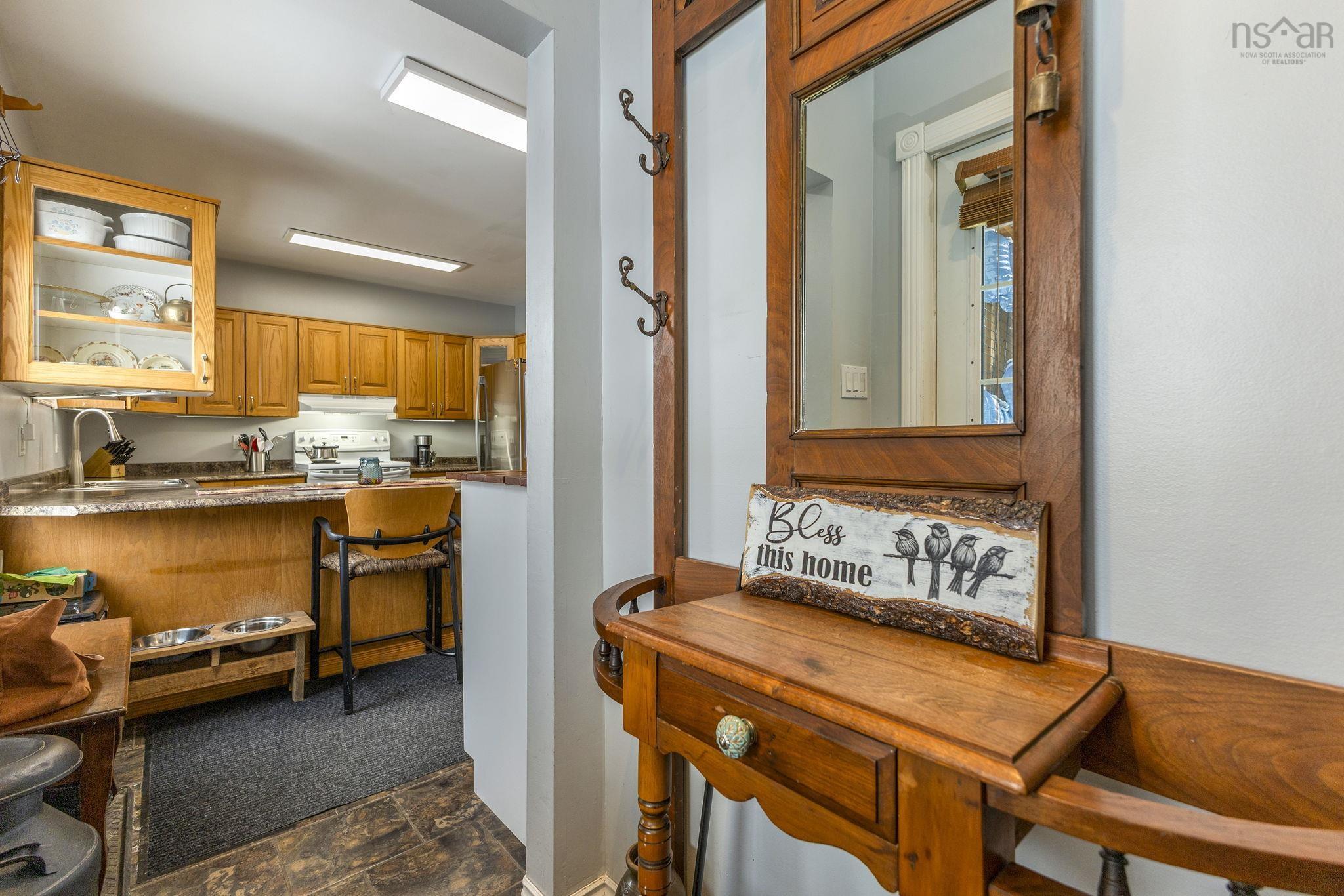 $324,900.00: 43 Harris Road, Haliburton