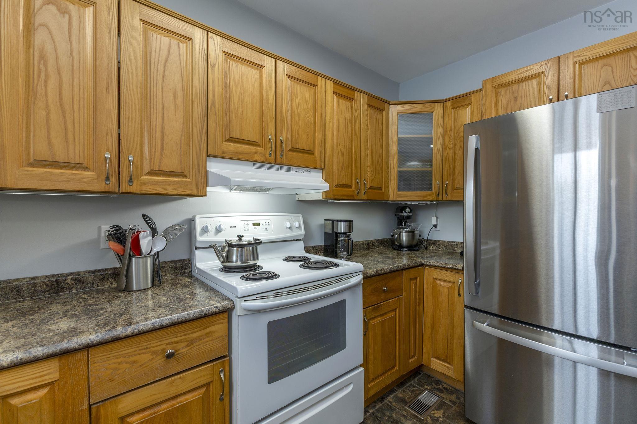 $324,900.00: 43 Harris Road, Haliburton