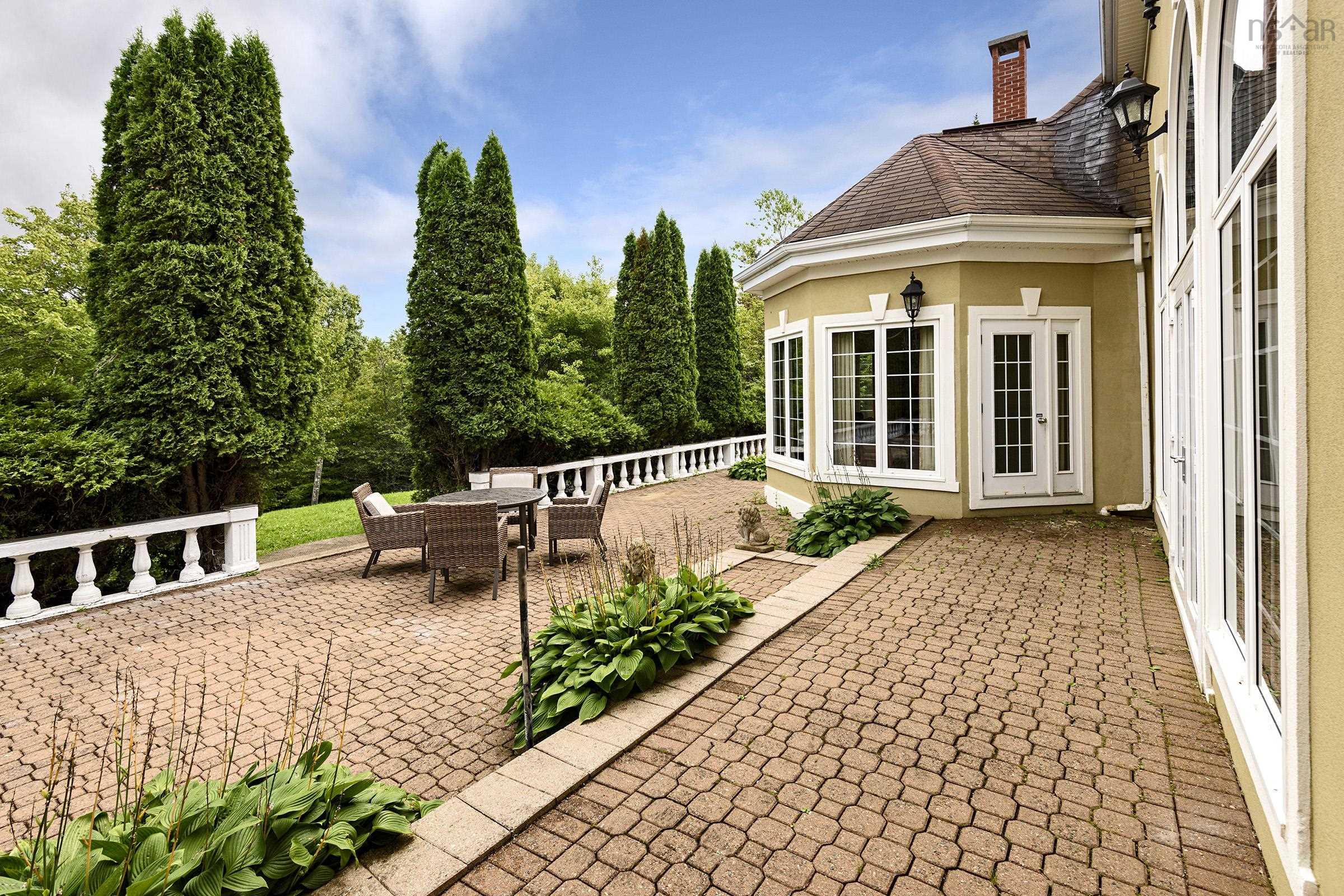 $1,399,000.00: 82 Tower Road, Mulgrave