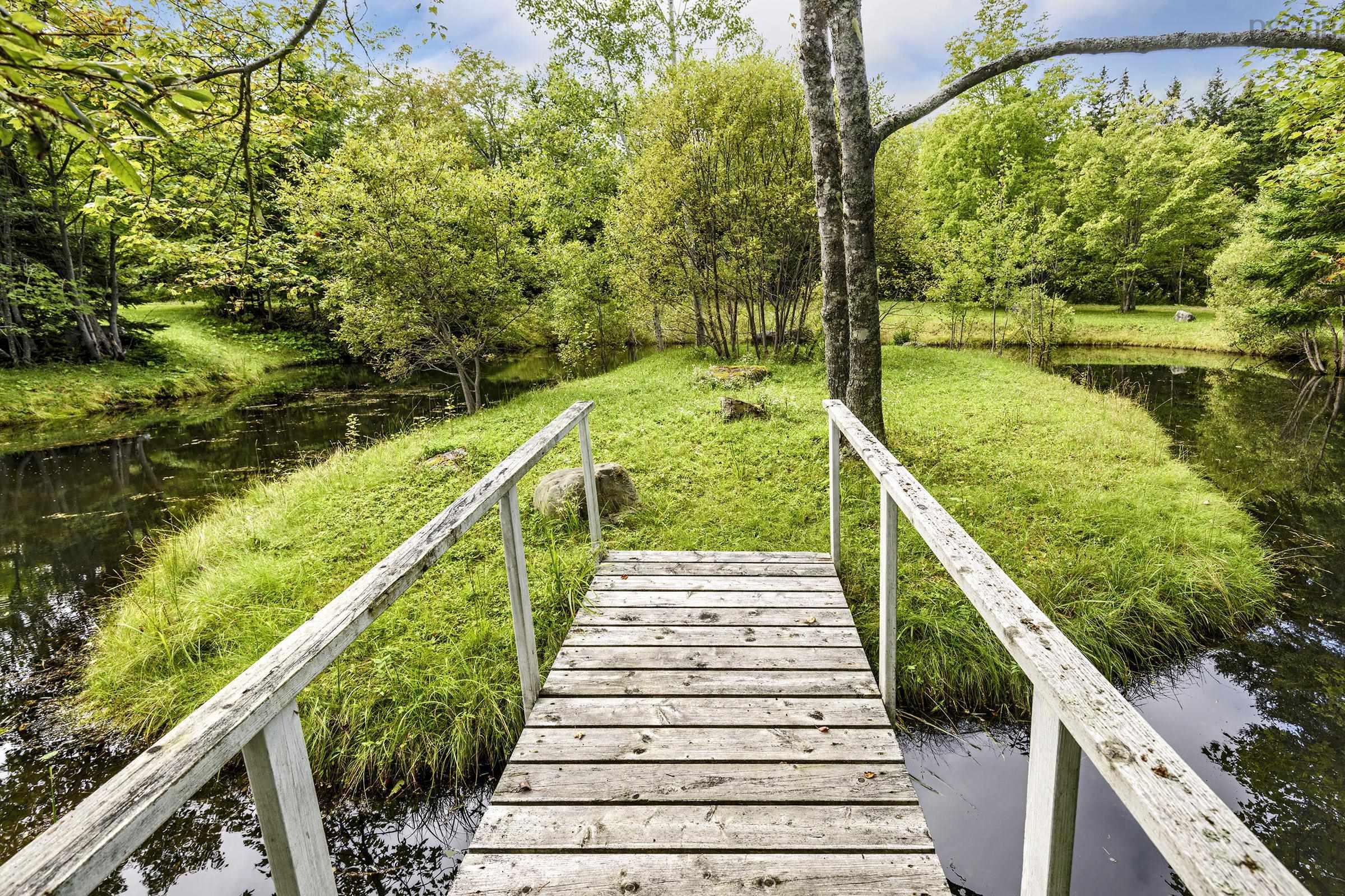 $1,399,000.00: 82 Tower Road, Mulgrave