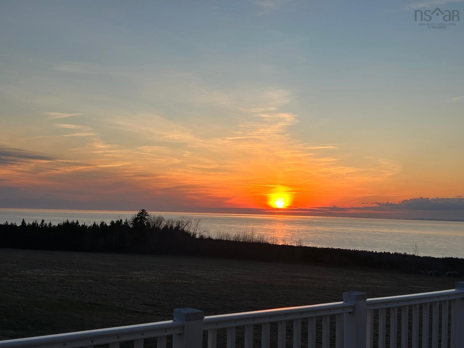 $580,000.00: 283 Port Lorne Road, Port Lorne